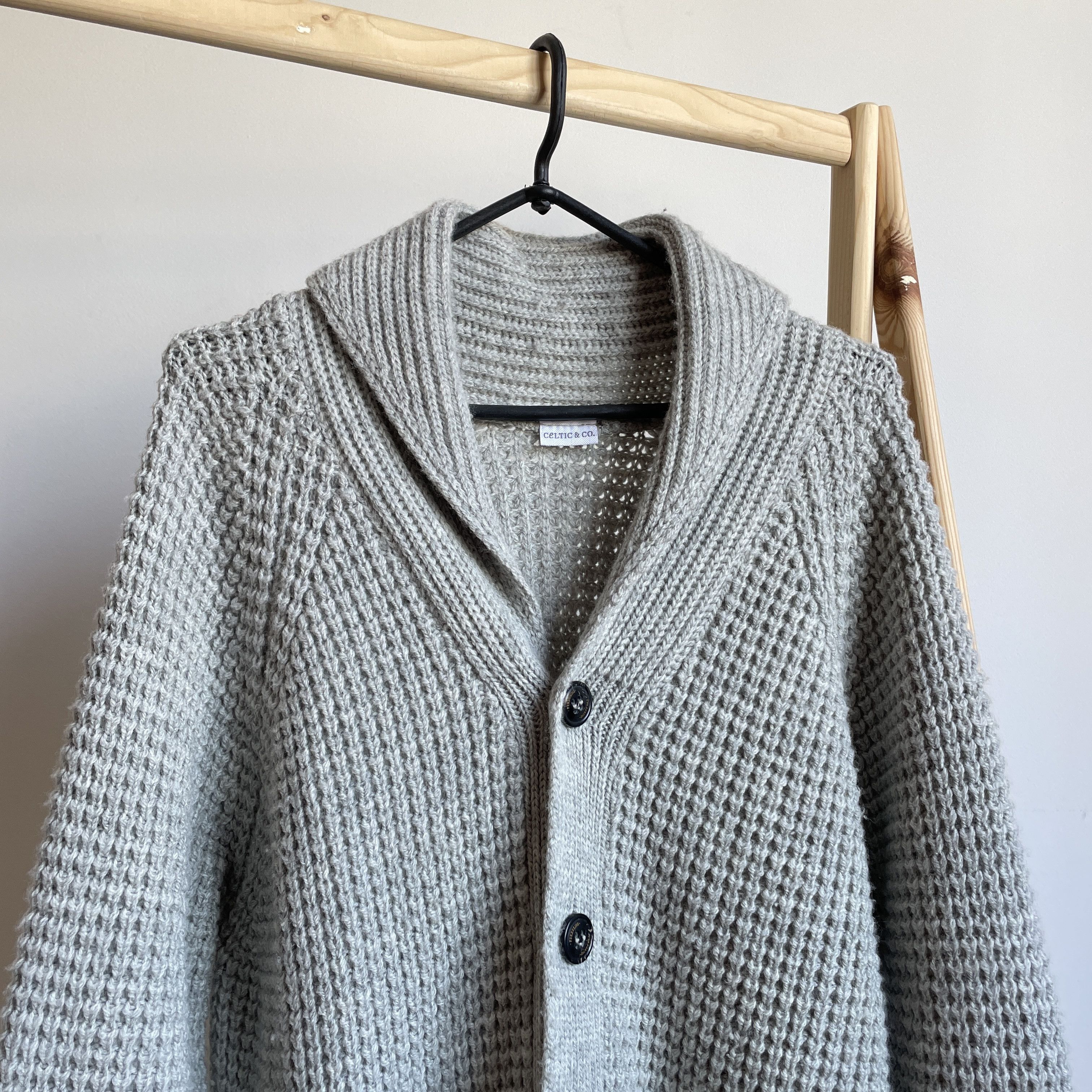 Other Celtic & Co Waffle Stitch Shawl Collar Wool Cardigan Size L Size US L / EU 52-54 / 3 - 3 Thumbnail