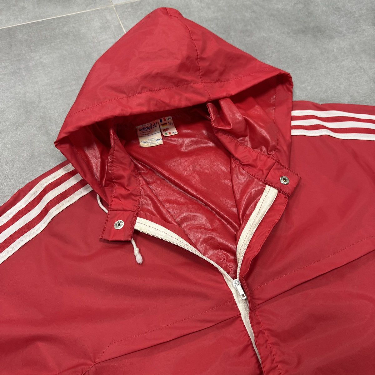 Adidas Vintage Adidas Ventex Nylon Lightweight Jacket Men Size S Size US S / EU 44-46 / 1 - 11 Thumbnail