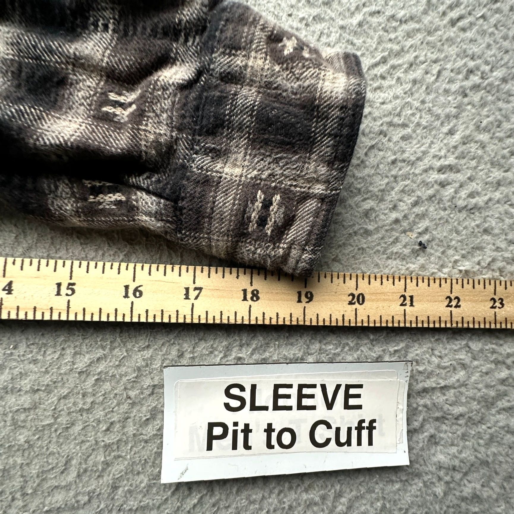 Vintage Woolrich Ombre Check Southwestern Long Sleeve Shirt Mens XL Black Flannel Size US XL / EU 56 / 4 - 6 Thumbnail