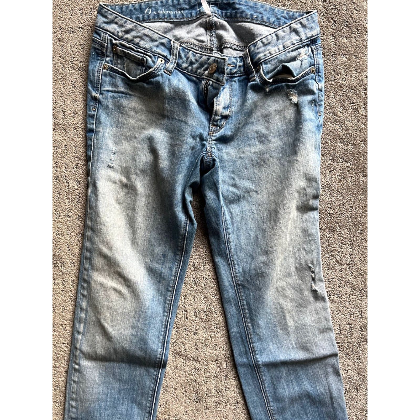 Ann Taylor VINTAGE? (No) ANN TAYLOR LOFT Modern Fit Skinny Denim Jeans Women's Size 6 Blue Low Rise Adult Regular 34 In Inseam Skinny Womens Size 28" / US 6 / IT 42 - 2 Thumbnail