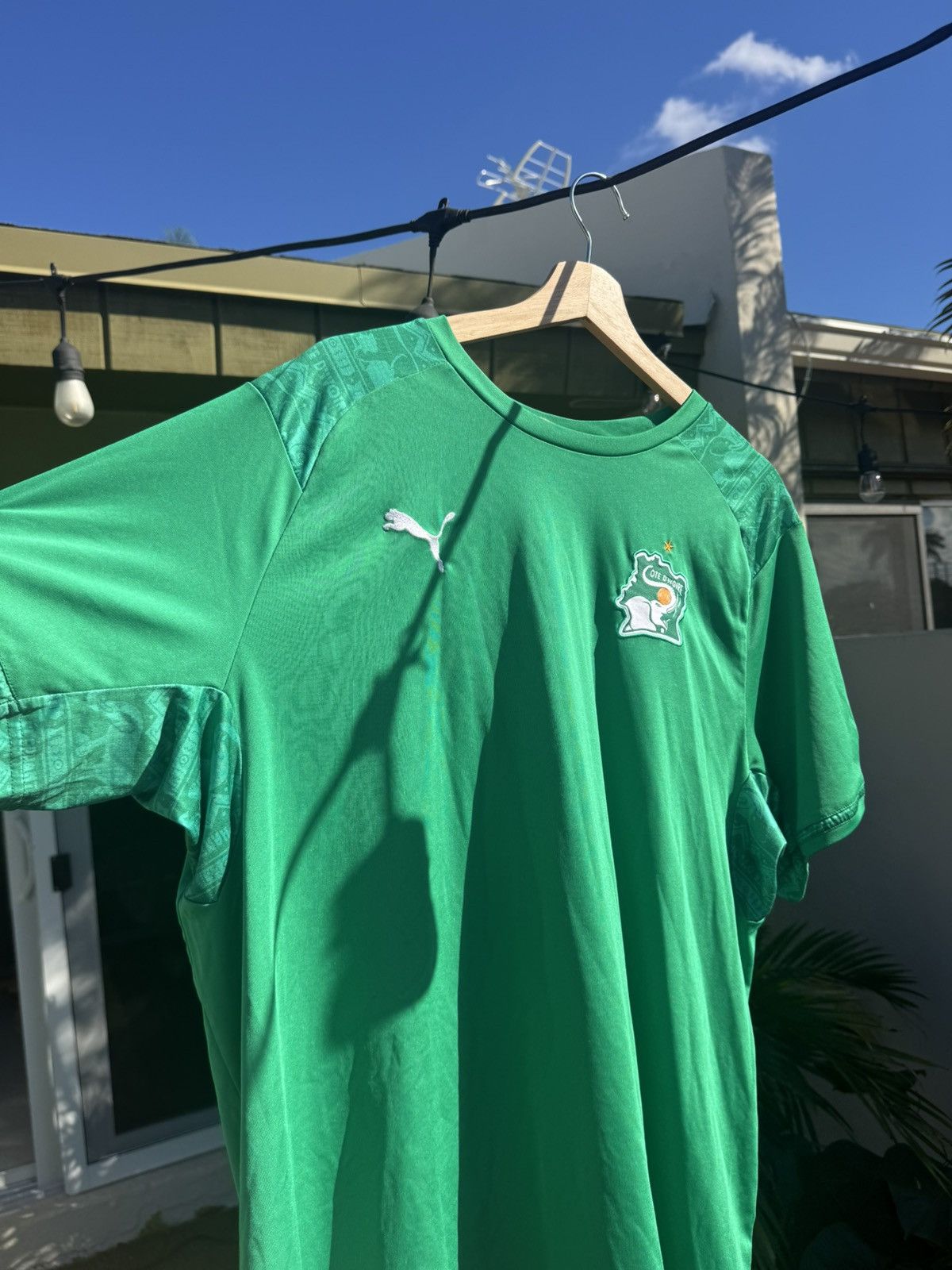 Puma Ivory Coast 2014 jersey Size US L / EU 52-54 / 3 - 1 Thumbnail