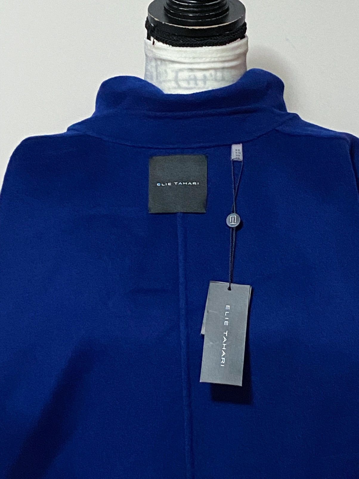 Elie Tahari ELIE TAHARI Wool-Blend Coat size XL Size XL / US 12-14 / IT 48-50 - 13 Thumbnail