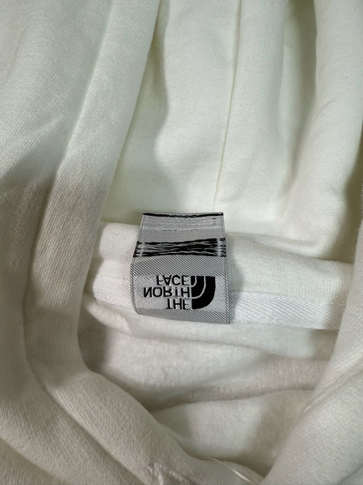 Supreme × The North Face Supreme x The North Face Lenticular Hoodie White Small FW21 Size US S / EU 44-46 / 1 - 6 Thumbnail