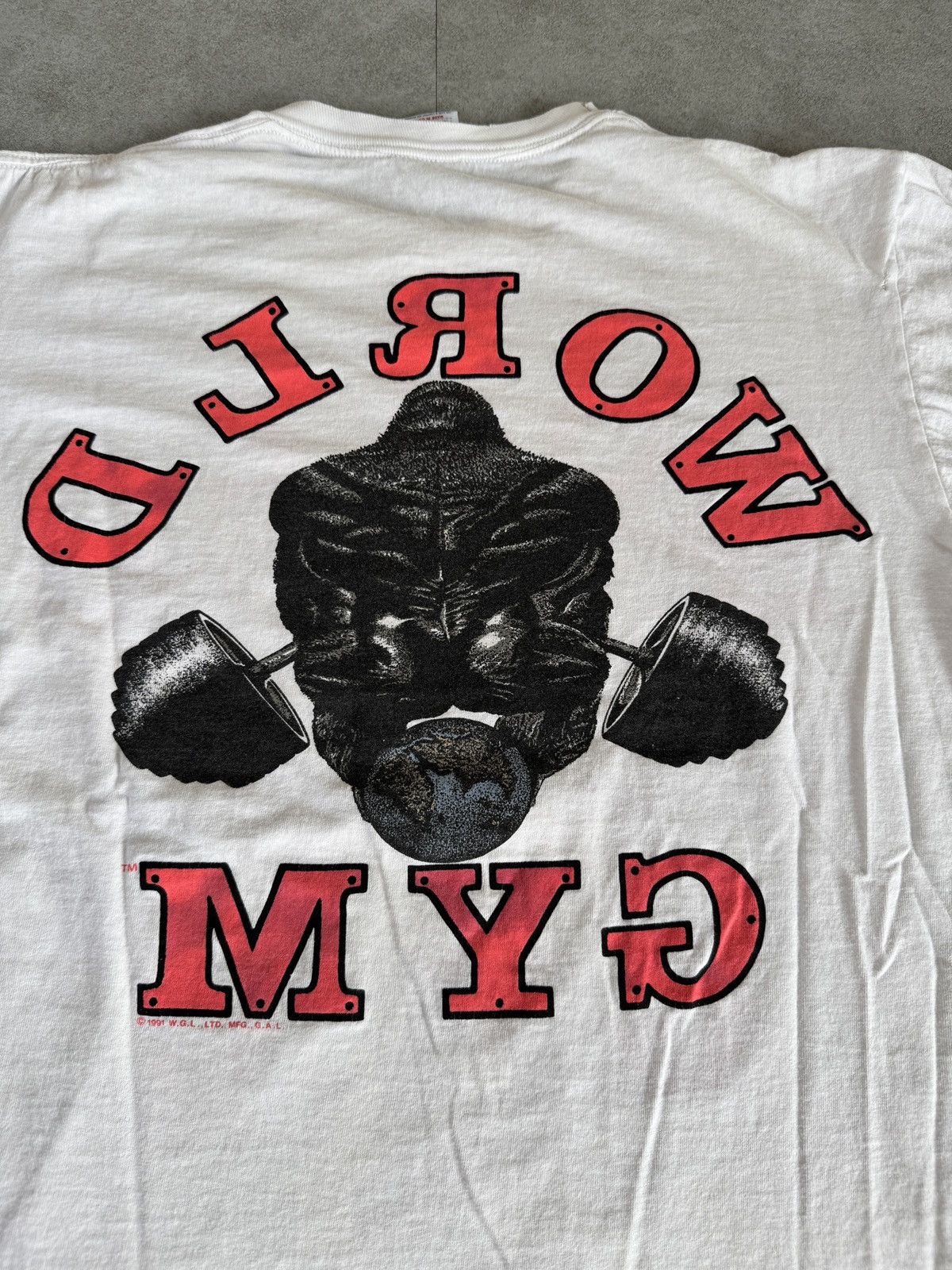 Other *RARE* VINTAGE 1991 80s 90s TEE WORLD GYM T-SHIRT GORILLA Size US L / EU 52-54 / 3 - 8 Thumbnail