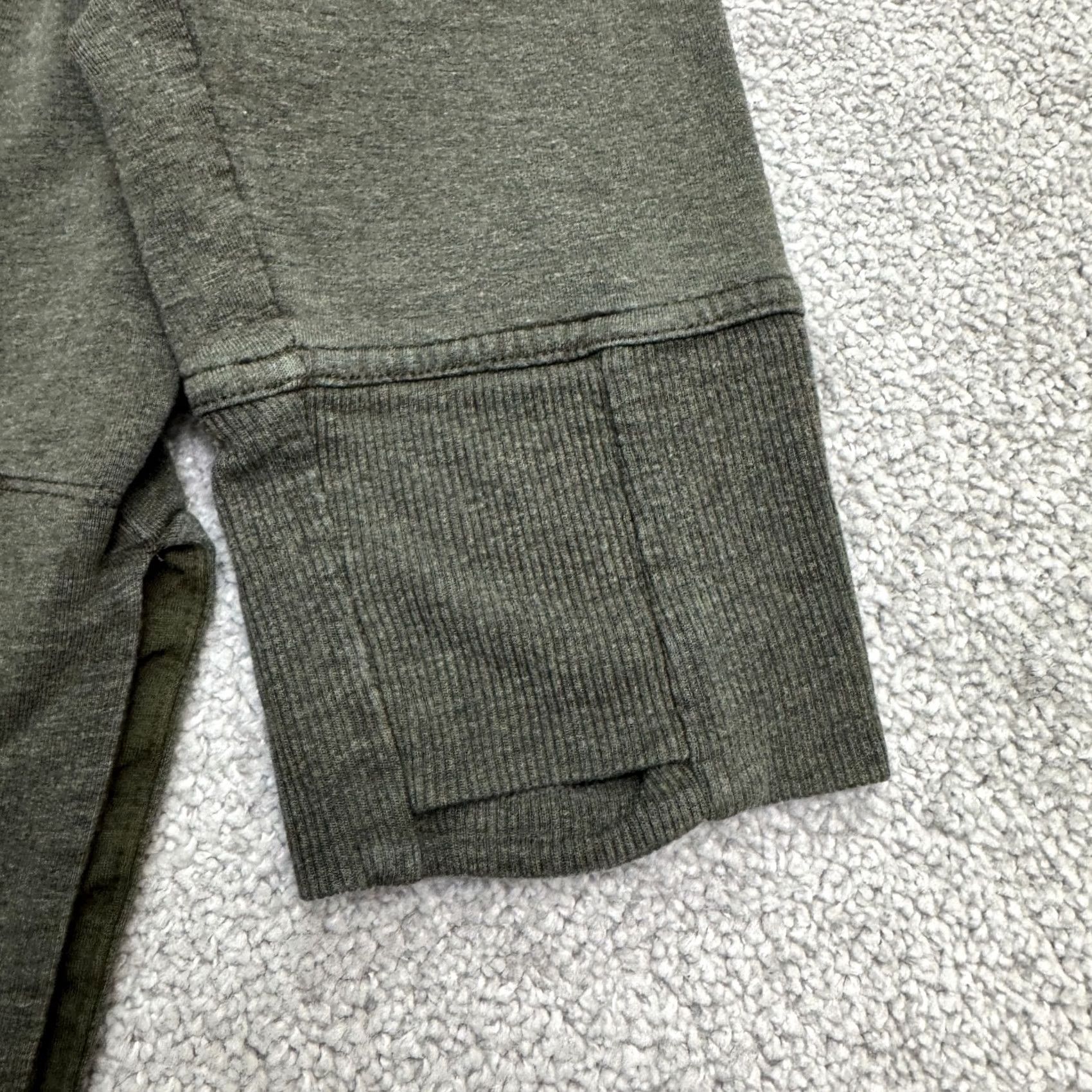 Athleta Athleta Coaster Luxe Recover Pullover Sweatshirt Womens XL Olive Green Fleece Size XL / US 12-14 / IT 48-50 - 5 Thumbnail