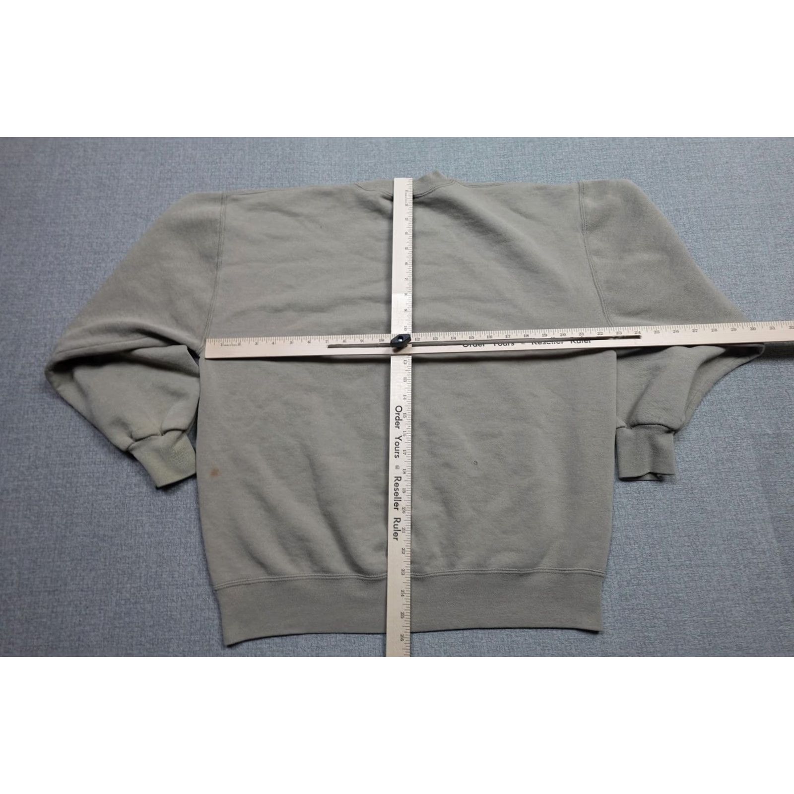 Russell Athletic VINTAGE Russell Athletic Sweatshirt Crewneck Mens L Brown 90s Fleece Logo Patch Classic Knit Pullover Made USA Size US L / EU 52-54 / 3 - 7 Thumbnail