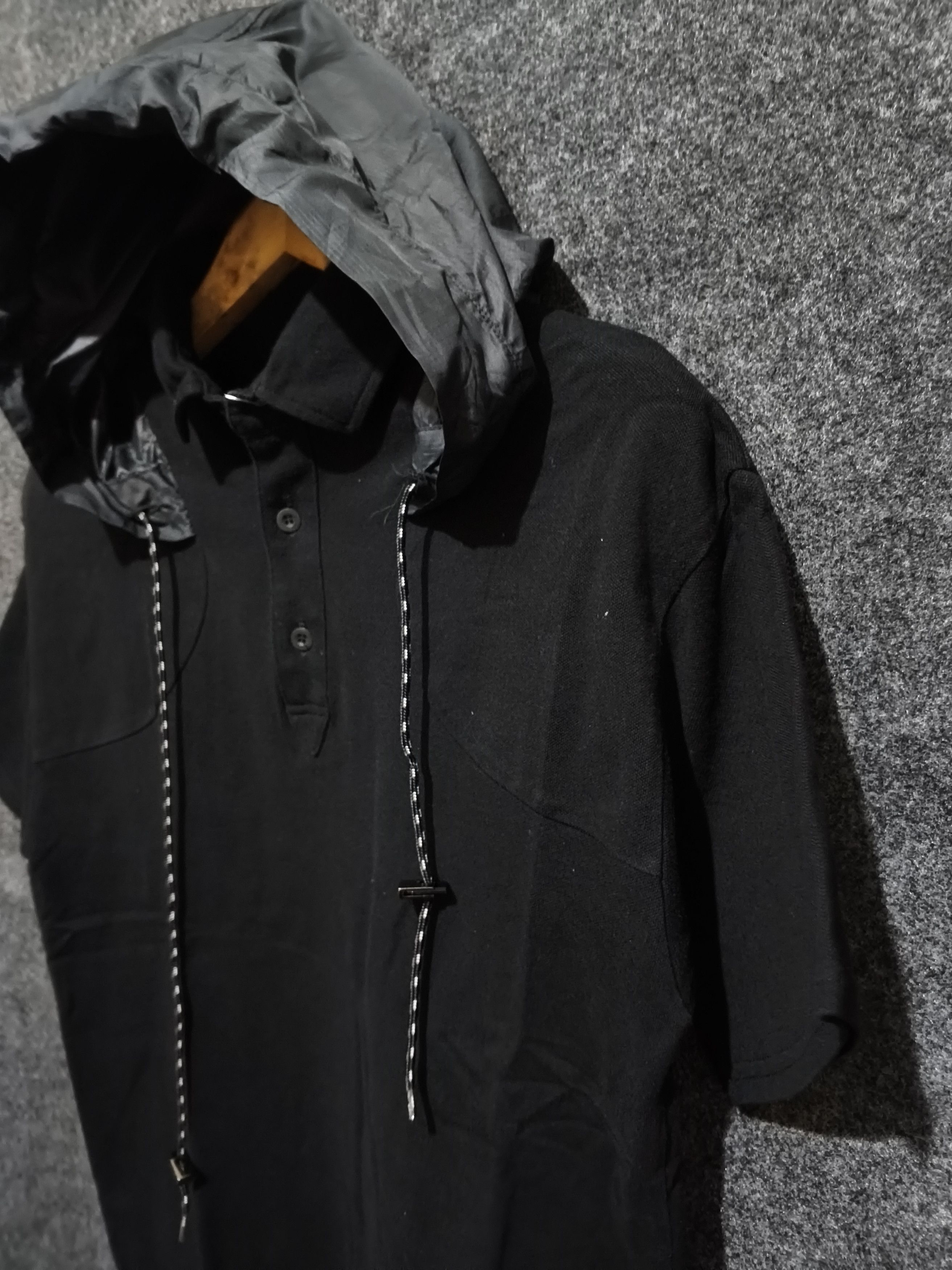 Yoshio Kubo 💥ARCHIVE💥 Yoshio Kubo SS09 Black Hooded Polo Shirt Size US XS / EU 42 / 0 - 3 Thumbnail