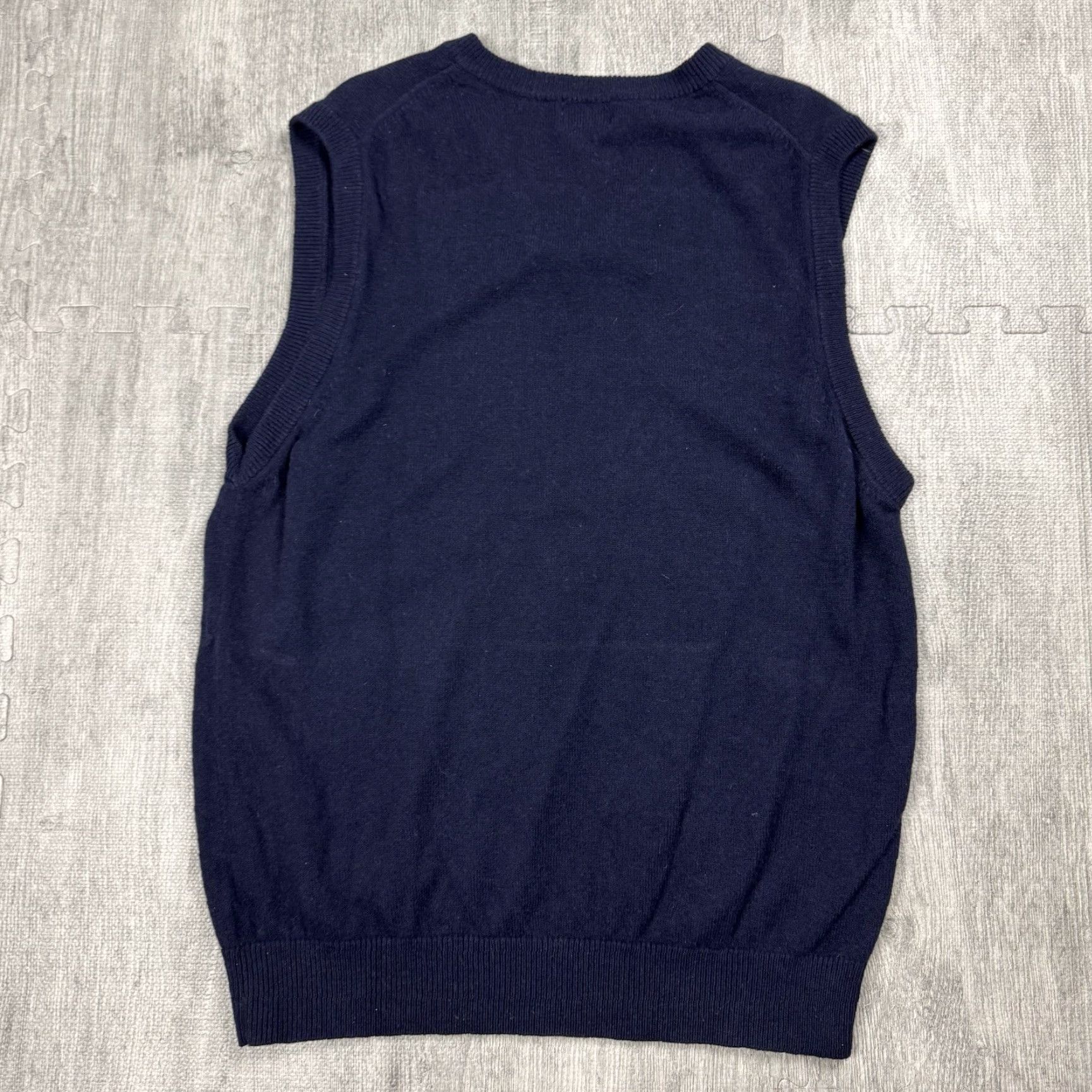Vintage VINTAGE L.L. BEAN 100% LAMBSWOOL PULLOVER VEST MENS L NAVY BLUE SOLID PREPPY 90s Size US L / EU 52-54 / 3 - 4 Thumbnail