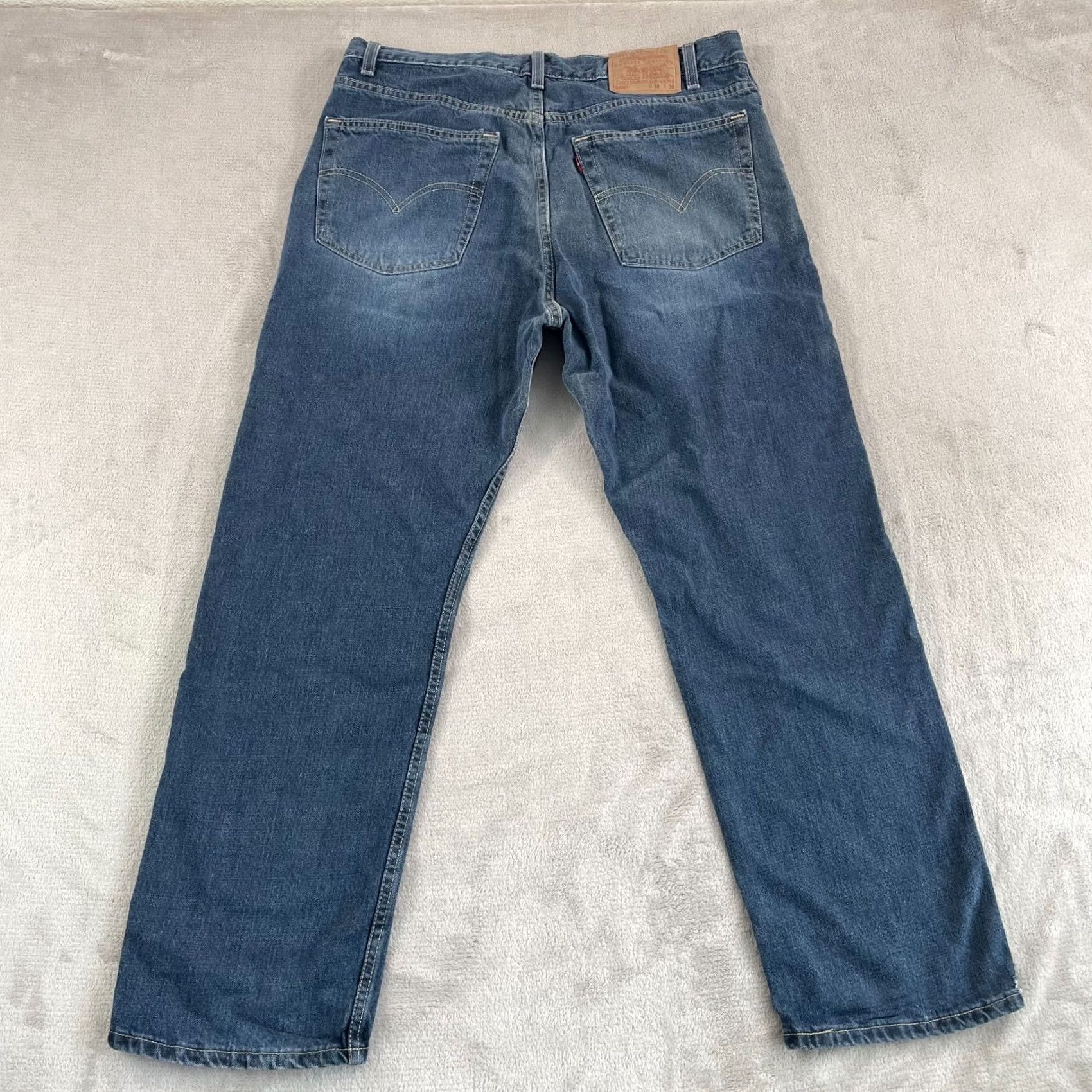Levi's VINTAGE Levi's 505 Jeans Men 36x30 Blue Fade Regular Straight Leg USA Size US 36 / EU 52 - 7 Thumbnail