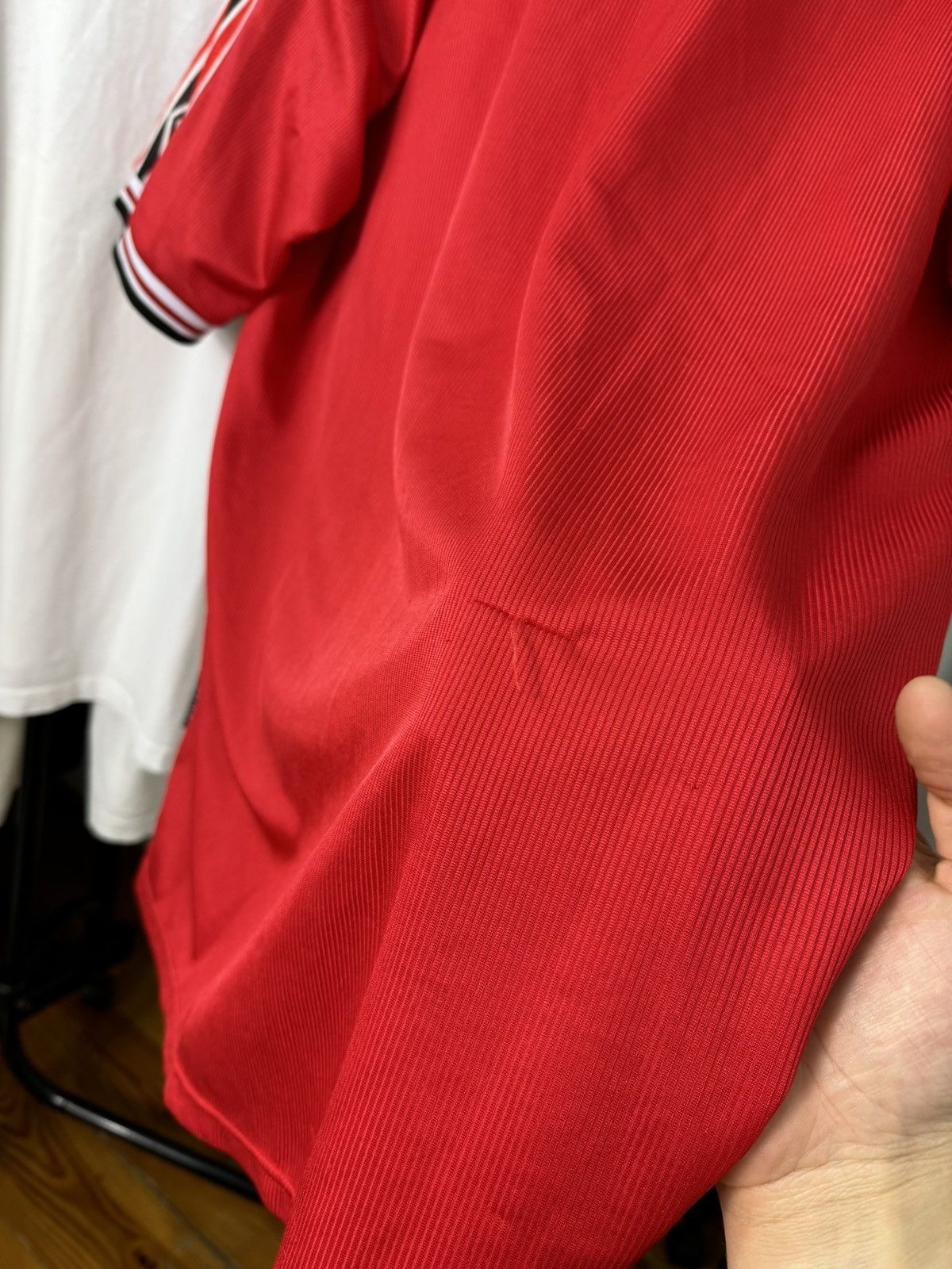 Vintage Vintage Manchester United Sharp Logo Jersey blokecore y2k Size US XL / EU 56 / 4 - 5 Thumbnail