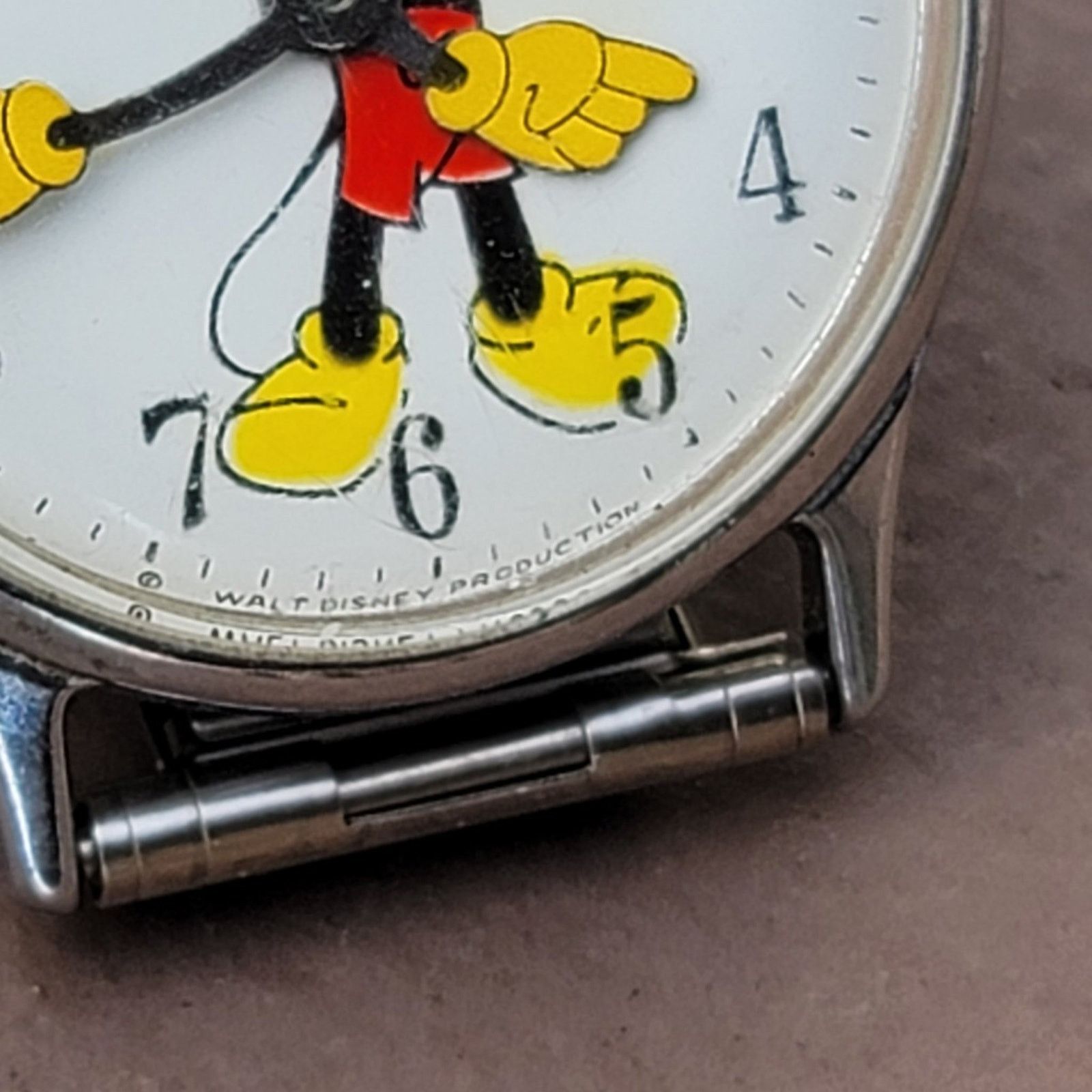 Disney Vtg 1970s Disney Mickey Mouse Automatic Wind Watch Size ONE SIZE - 2 Thumbnail