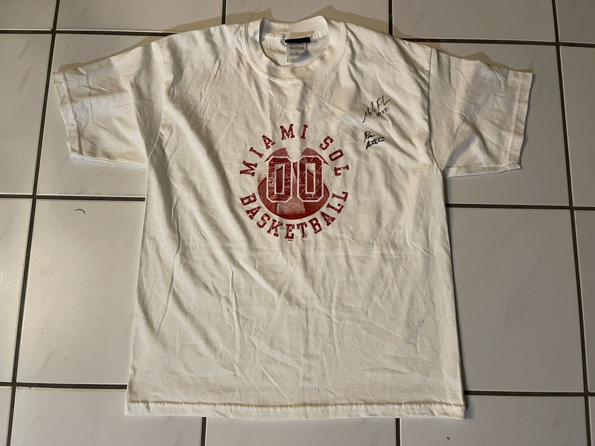 Vintage Miami Sol T Shirt Womens National Basketball WNBA SIGNED Size US L / EU 52-54 / 3 - 1 Thumbnail