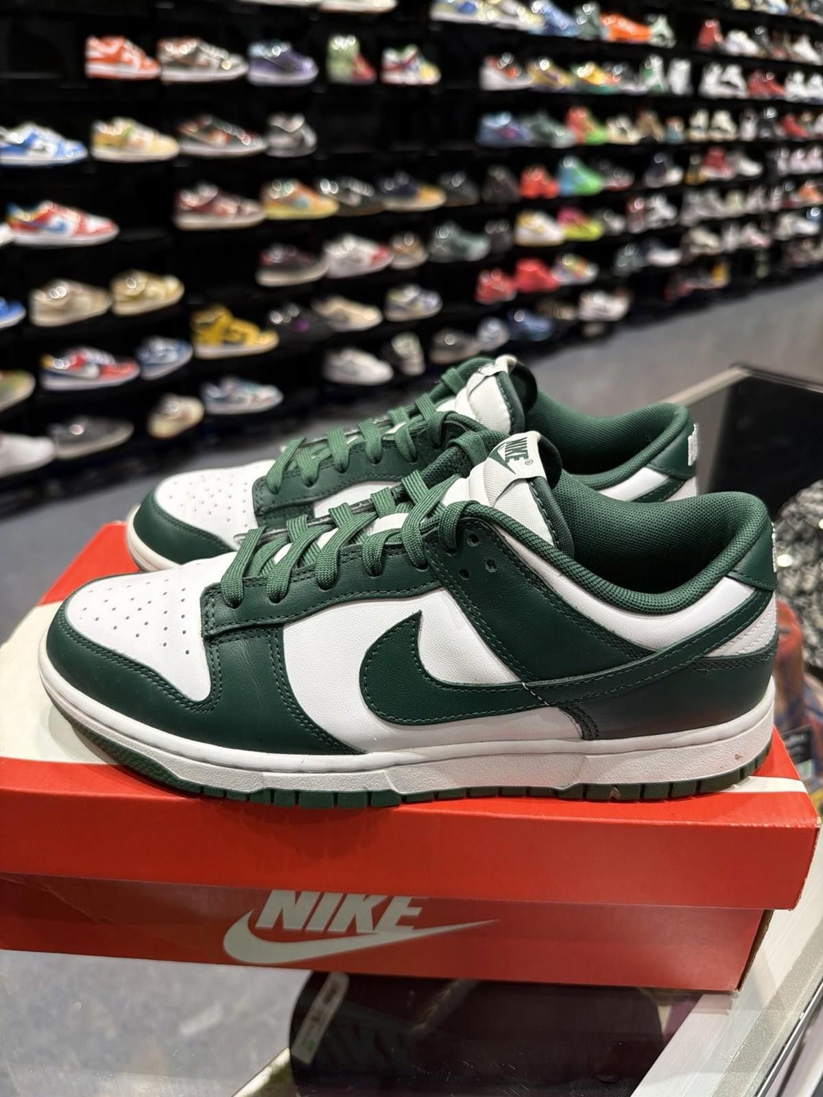 Nike Nike Dunk Low Michigan State Size 8.5 Preowned Authentic Size US 8.5 / EU 41-42 - 7 Thumbnail