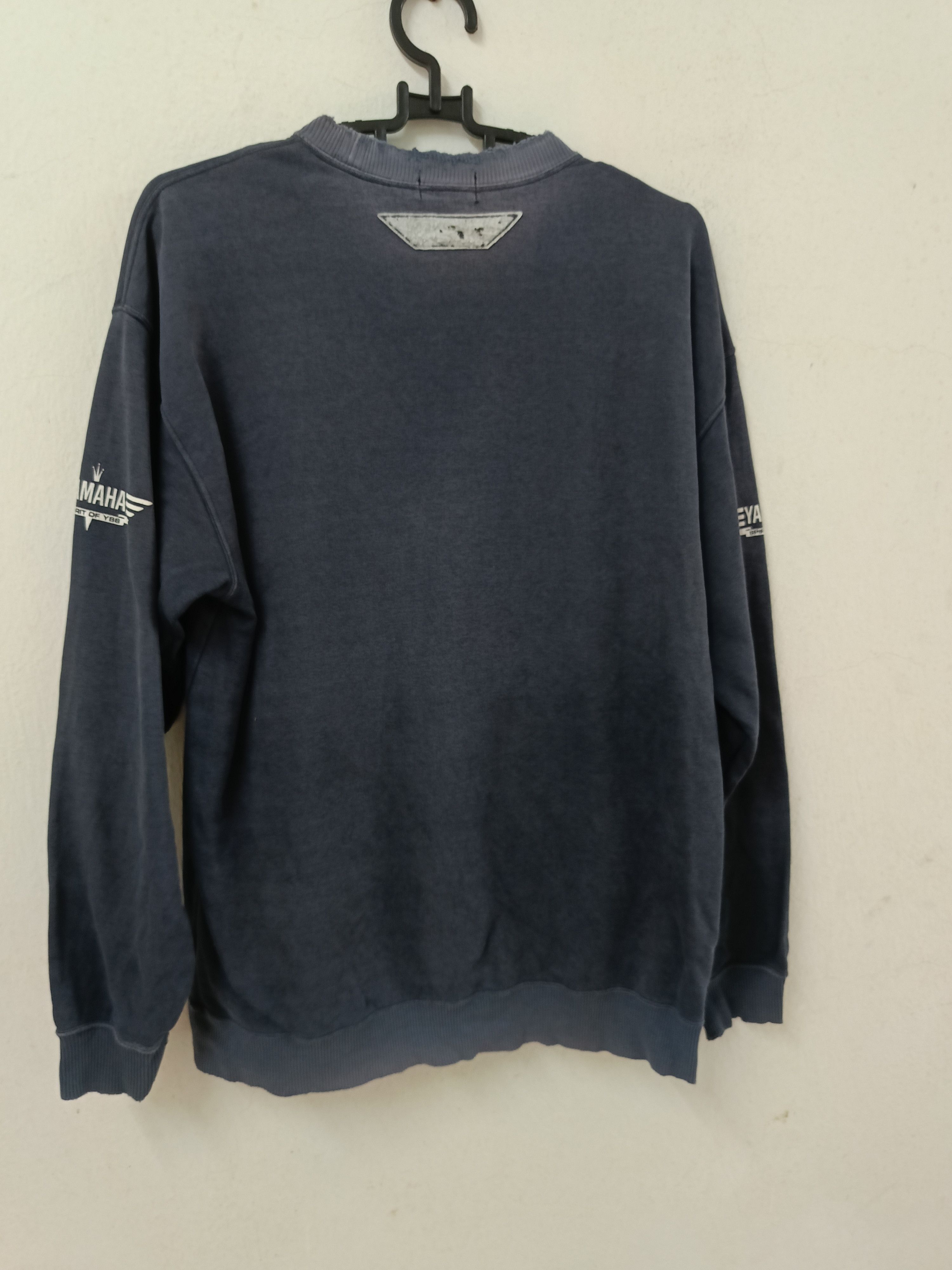 Vintage × Yamaha Vintage Yamaha Distressed Spell out Single pocket Sweater Size US M / EU 48-50 / 2 - 3 Thumbnail