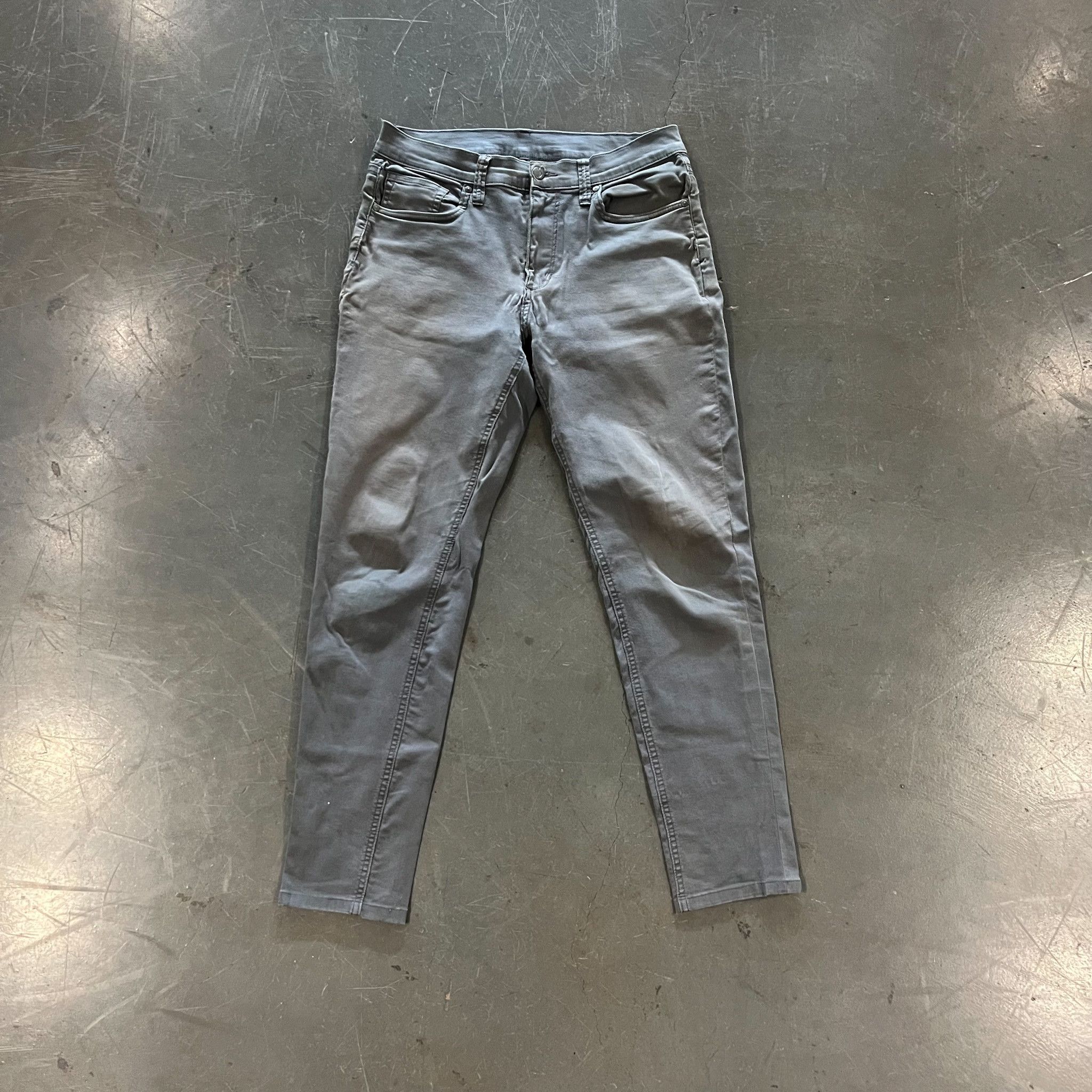 Joe's Joe's Brixton Pant Grey • 32 Size US 32 / EU 48 - 1 Thumbnail
