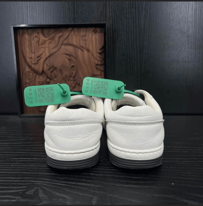 Chanel Chanel low-top casual shoes Size US 5 / EU 37 - 3 Thumbnail
