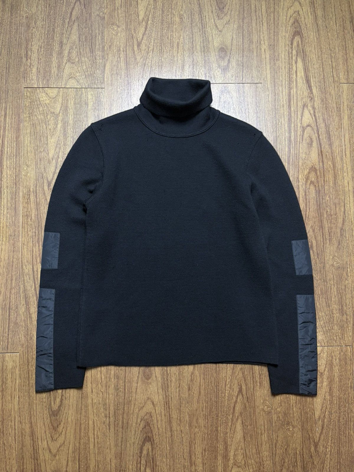 Prada FREE TAX! Prada Sport Nylon Patched Knit Military Turtleneck Size US S / EU 44-46 / 1 - 1 Thumbnail