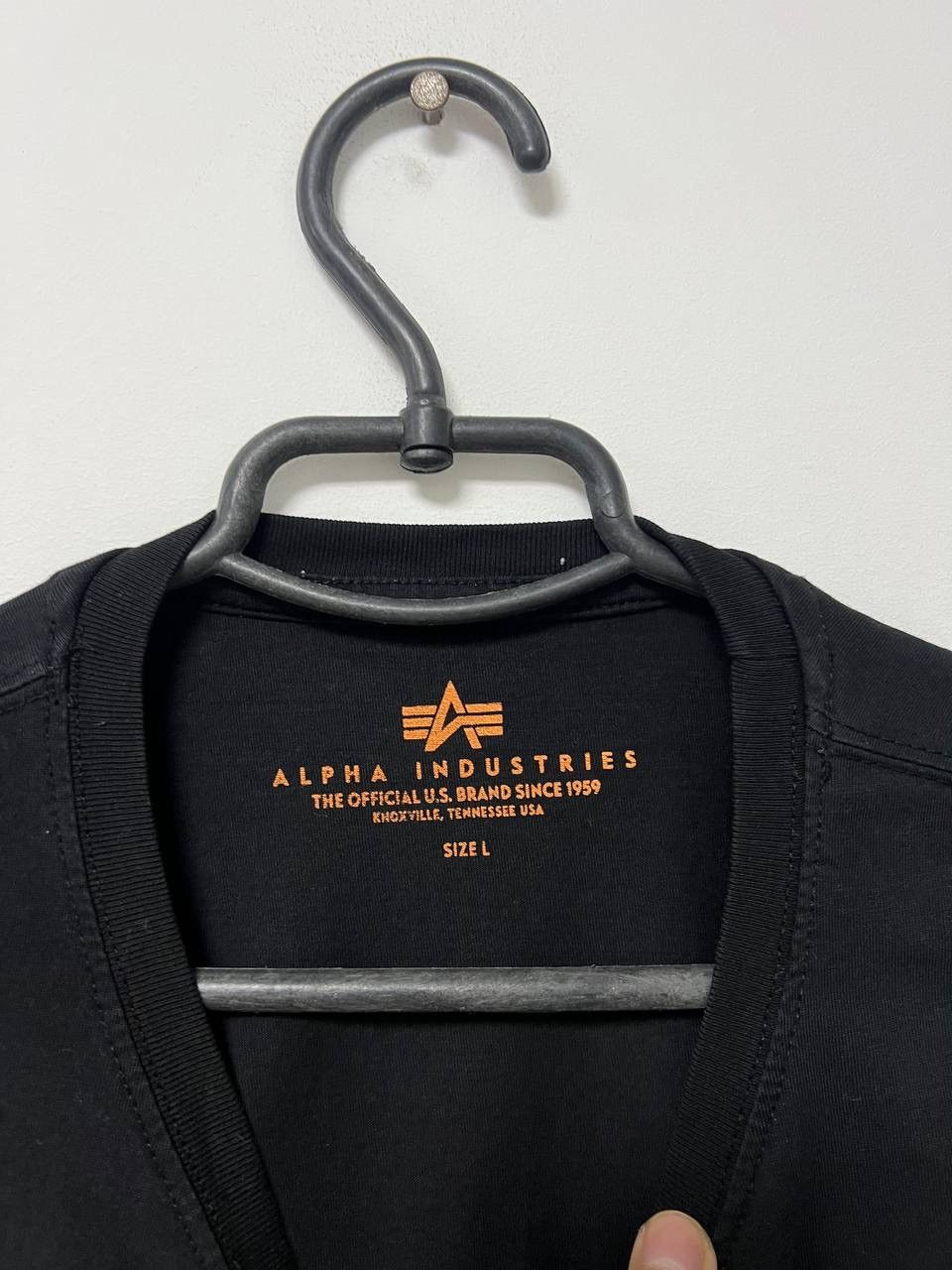 Alpha Industries Alpha Industries Small logo T shirt Short sleeve Black Y2k L Size US L / EU 52-54 / 3 - 11 Thumbnail