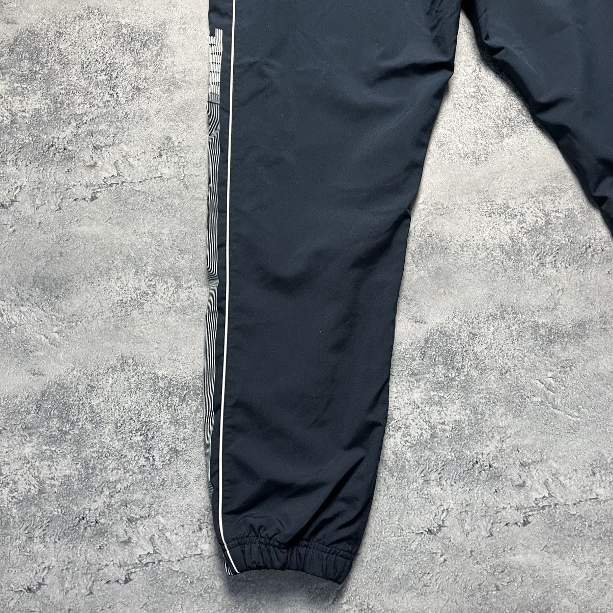 Nike Vintage Nike Nylon Track Pants Swoosh Y2K Streetwear Drill Size US 32 / EU 48 - 22 Thumbnail