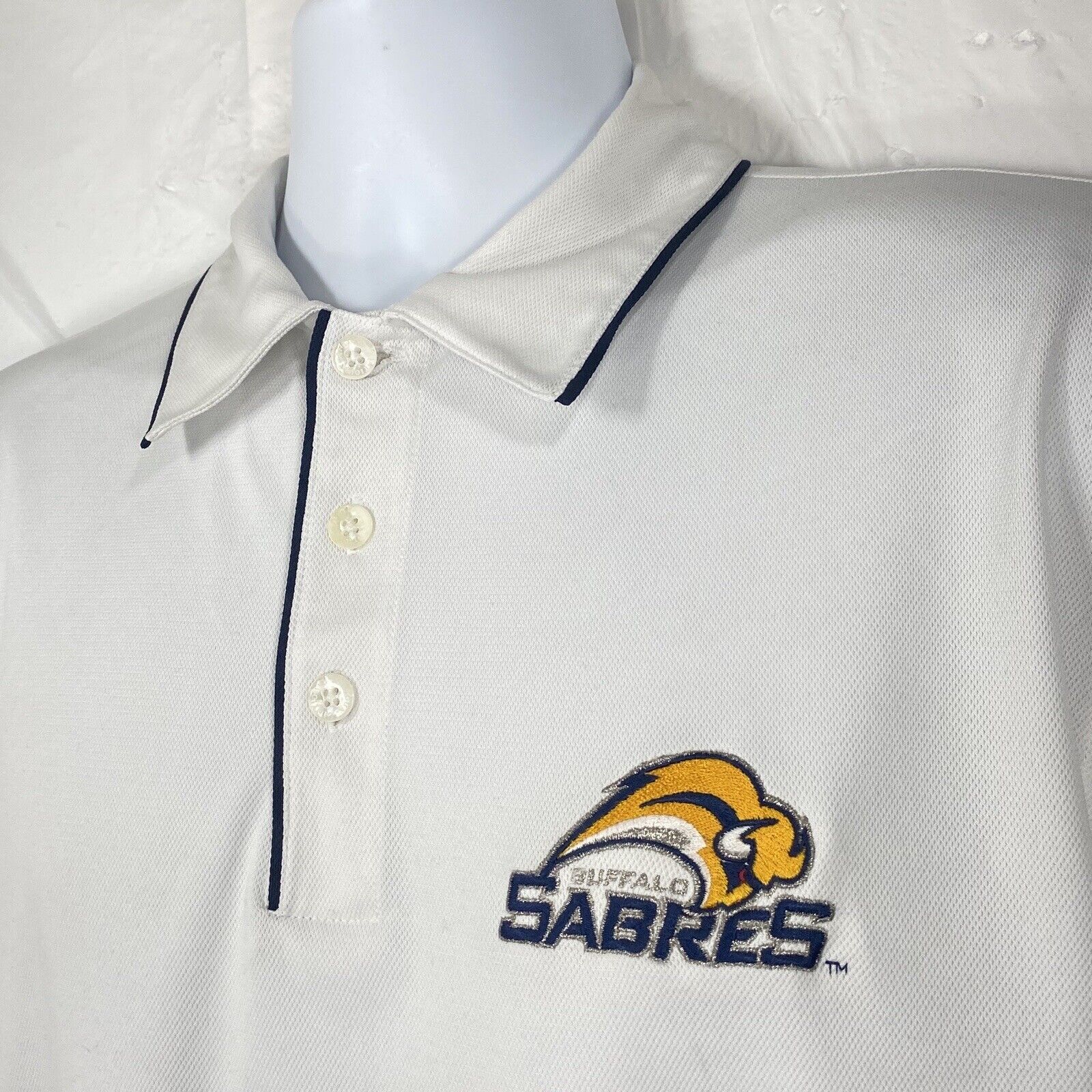 Antigua Buffalo Sabres Medium White Polo NHL Hockey Shirt Antigua Size US M / EU 48-50 / 2 - 2 Thumbnail