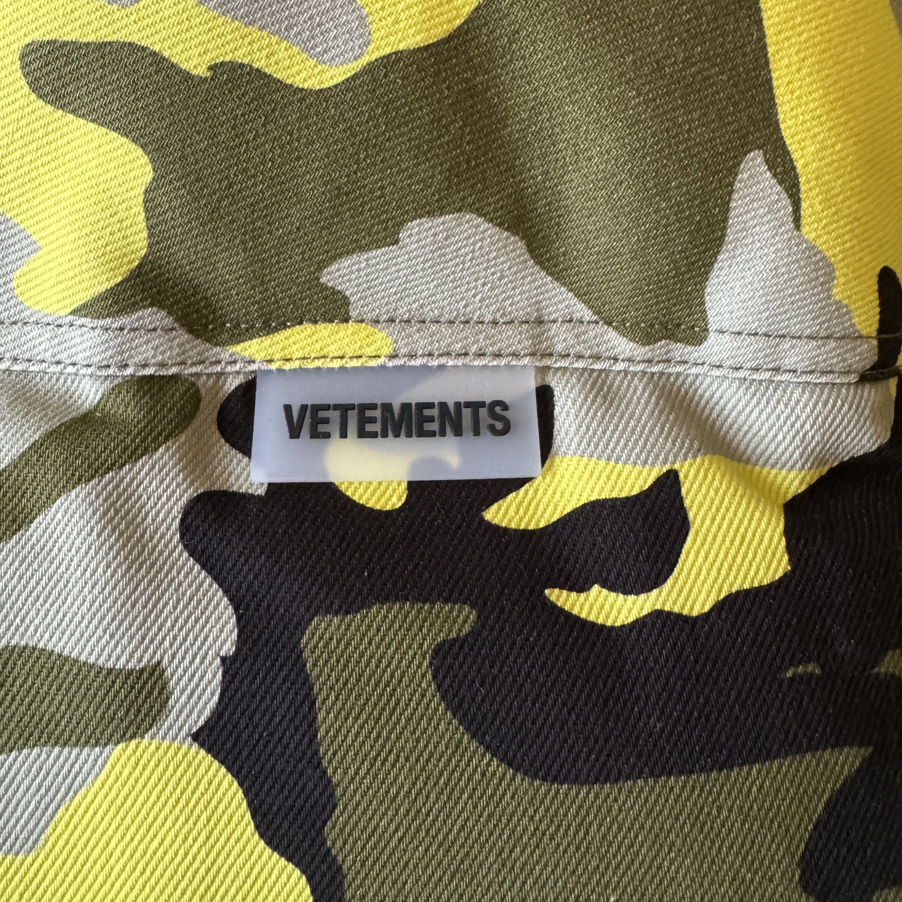 Vetements *RARE* Vetements camouflage puffer jacket Size US S / EU 44-46 / 1 - 11 Thumbnail