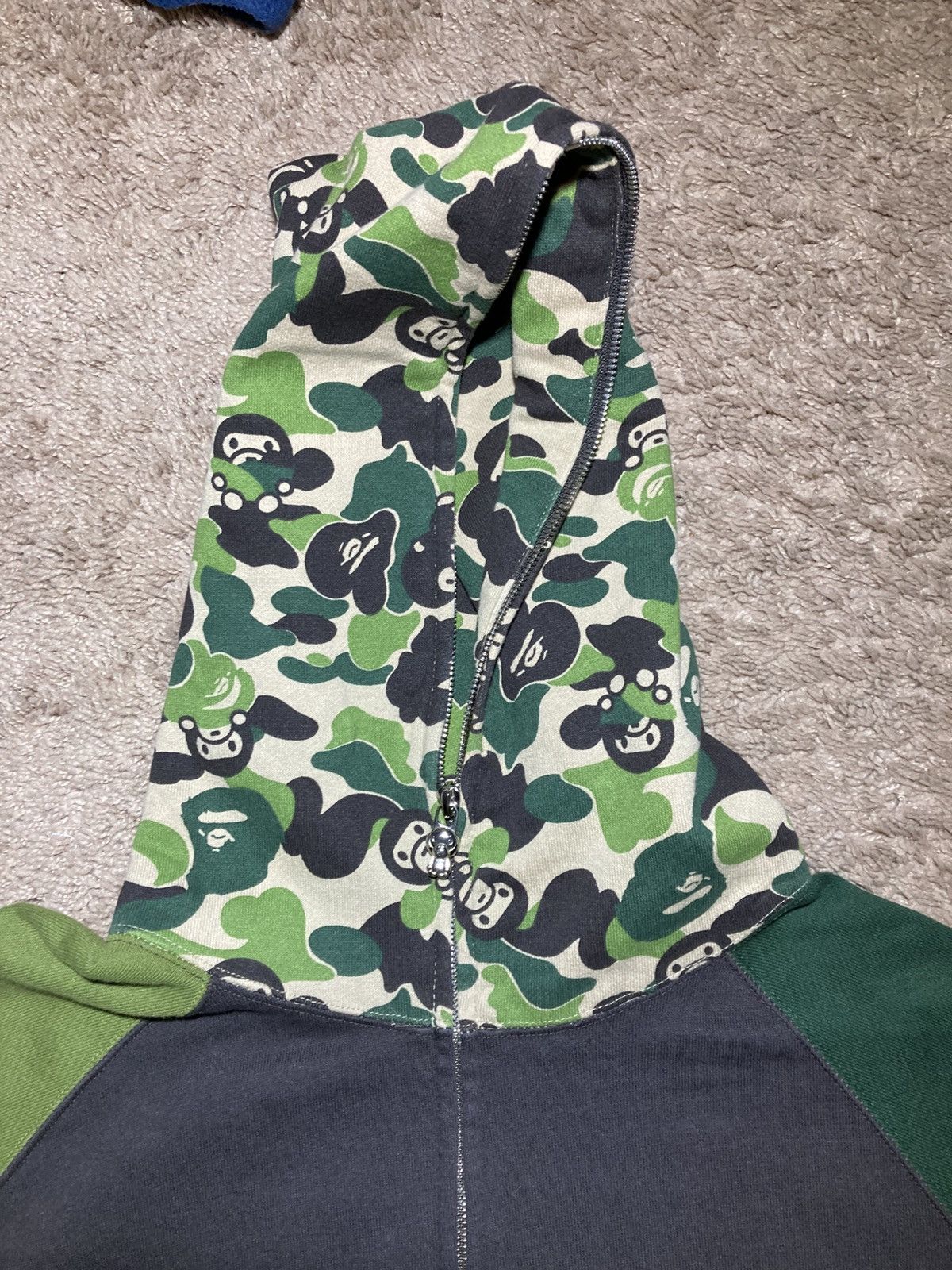 Bape 2008 Bape Baby Milo Camo Raglan Full Zip Multi 2000s Nigo Size US L / EU 52-54 / 3 - 3 Thumbnail