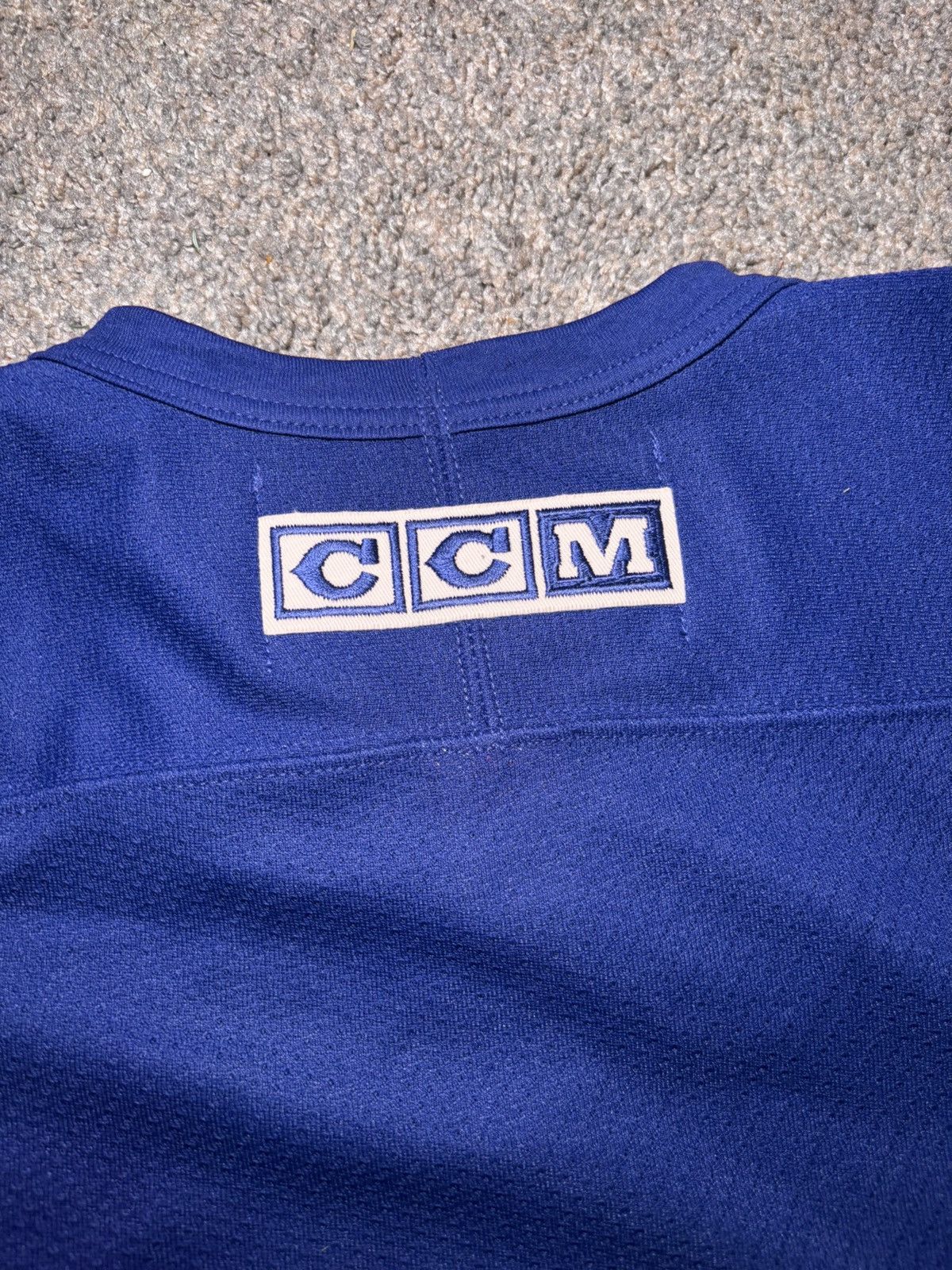 Ccm NWT Vintage Toronto Maple Leafs Team Jersey NHL CCM Mens XL Size US XL / EU 56 / 4 - 6 Thumbnail