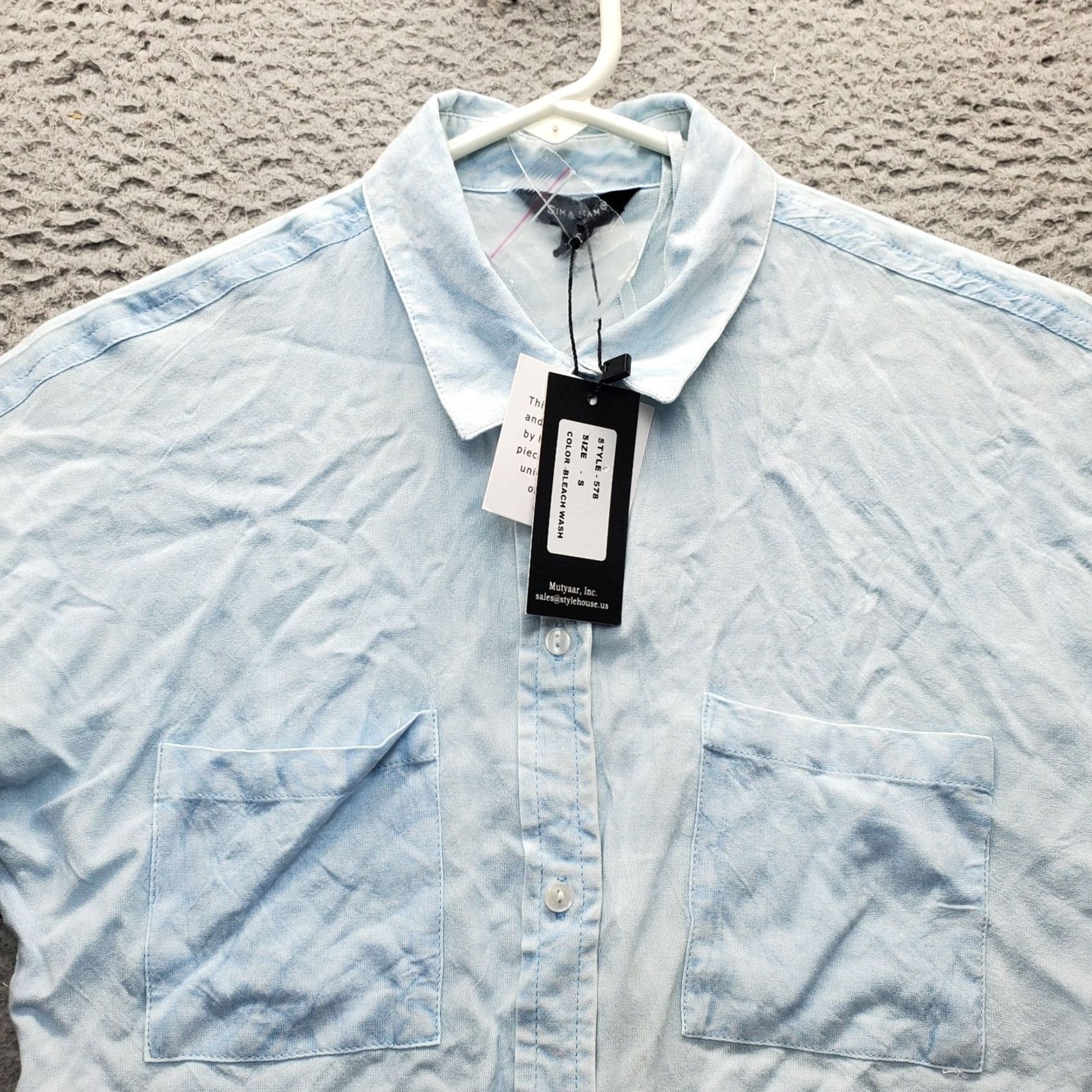Vintage Sim & Sam Shirt Womens S Blue Short Sleeve Button Front Clear Hem Knotted Hem Cropped Casual Shirt Womens S Blue Size S / US 4 / IT 40 - 5 Thumbnail