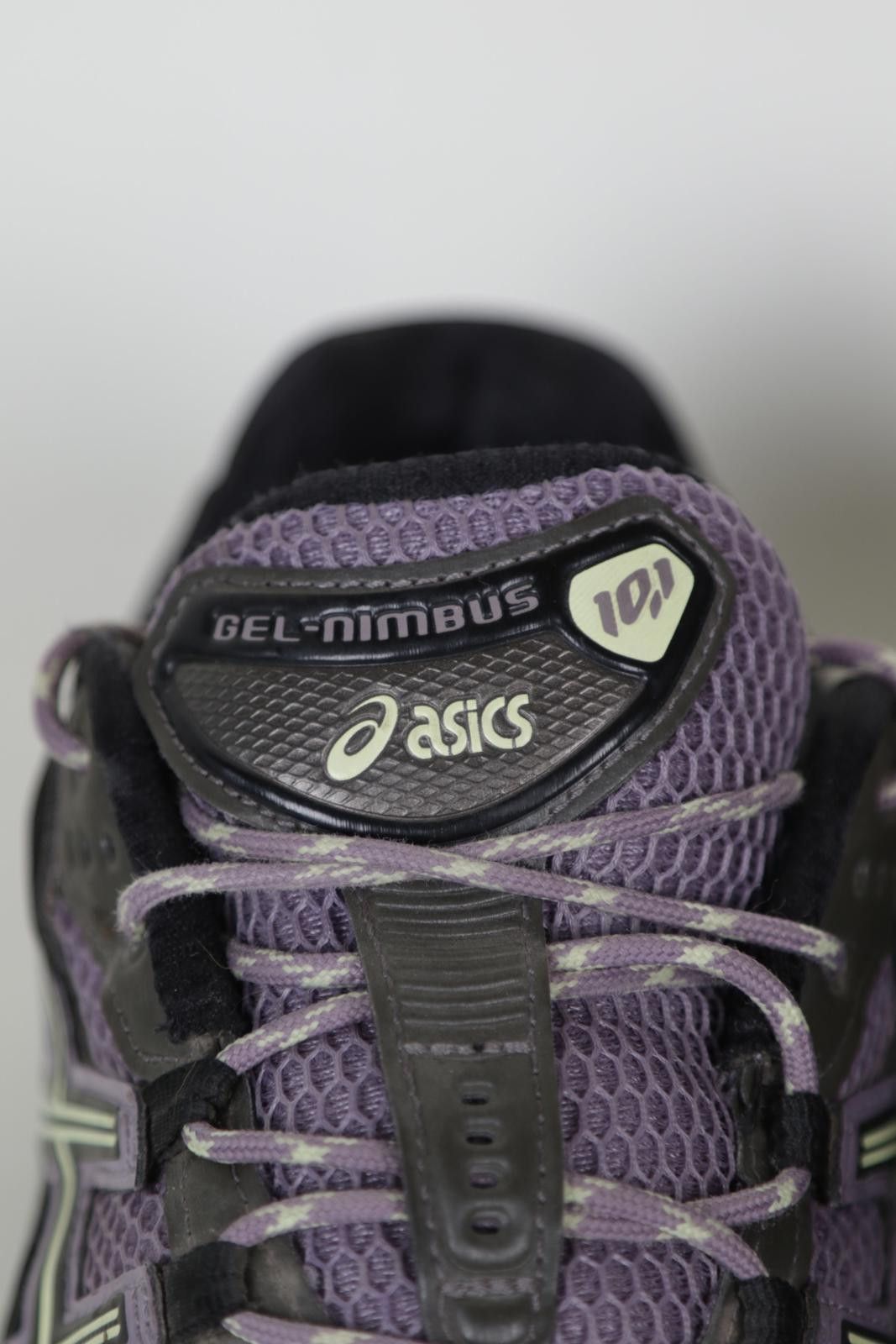 Asics 2024' Asics Gel Nimbus 10.1 Low-Top Sneakers Size US 9 / EU 42 - 8 Thumbnail