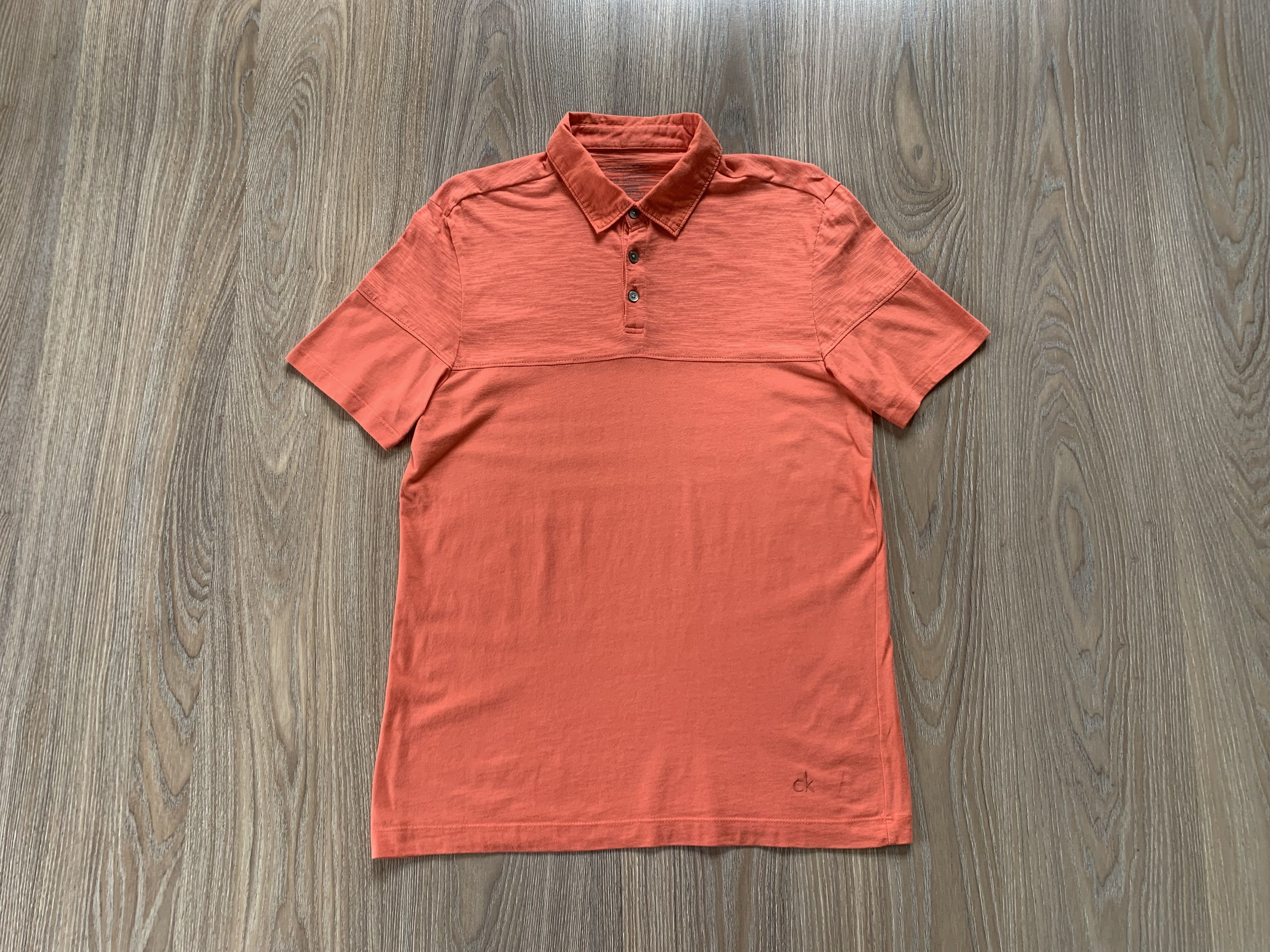 Calvin Klein × Vintage Calvin Klein Vintage Red Cotton T-Shirt Size US S / EU 44-46 / 1 - 2 Thumbnail