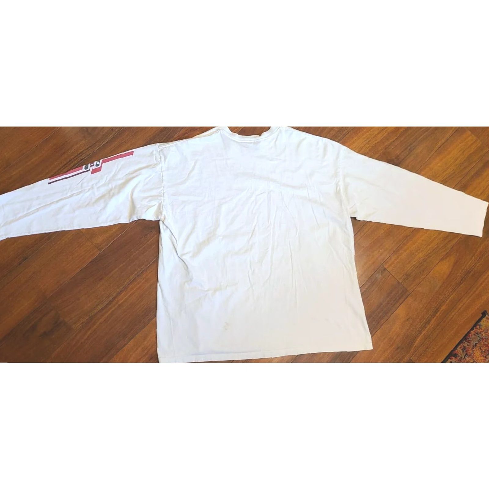 Nike VINTAGE Nike T-Shirt 2XL Long Sleeve White Crew Neck Graphic Print Swoosh Lot of 2 Mens 90s Retro American Fashion Size US XXL / EU 58 / 5 - 4 Thumbnail