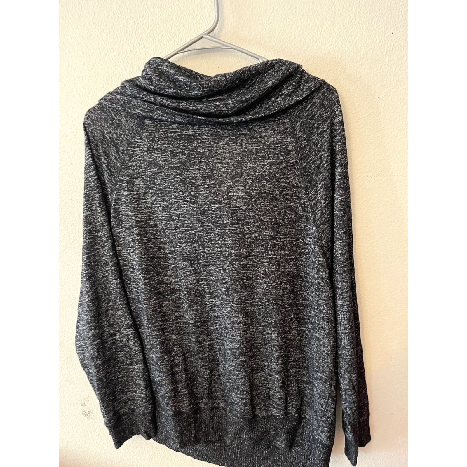 Express Express Women’s Size Small Black Cowl Neck Pullover Sweater Long Sleeve Size S / US 4 / IT 40 - 2 Thumbnail