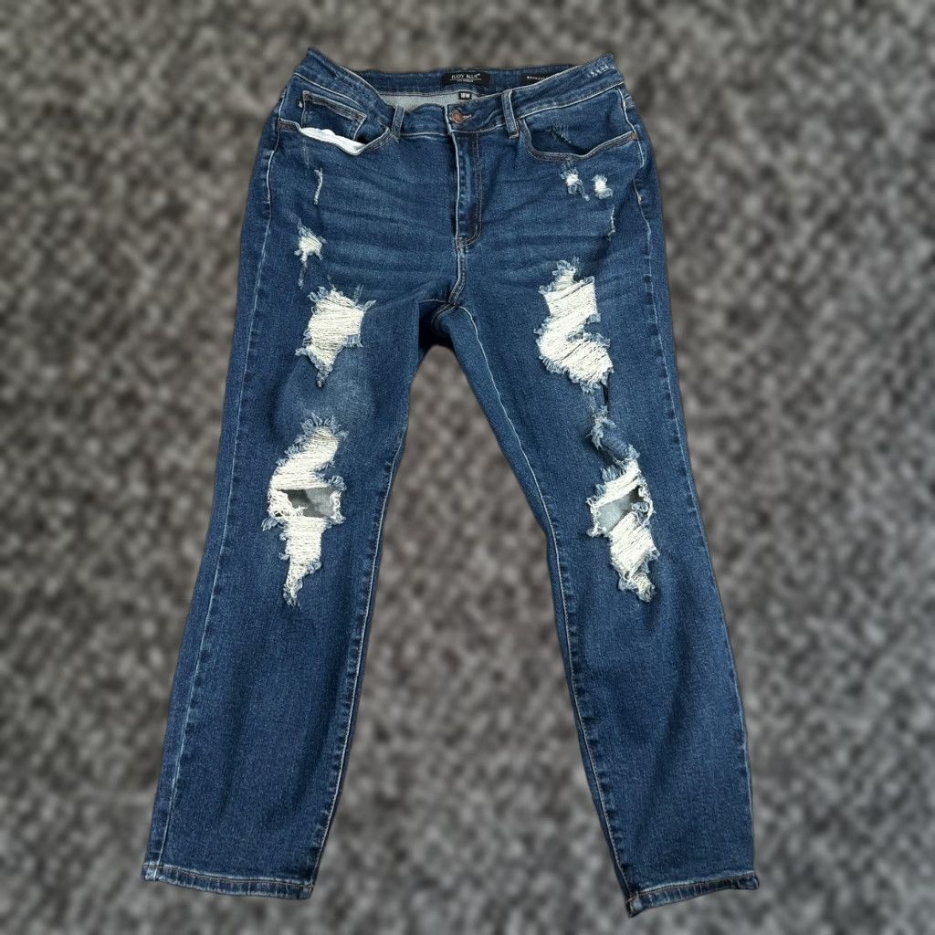Vintage Judy Blue Jeans Womens Plus Sz18 Distressed Grunge Boyfriend Fit 5-Pocket Denim Blue Slim Fit Jeans Women Size 40" / US 18 - 1 Thumbnail