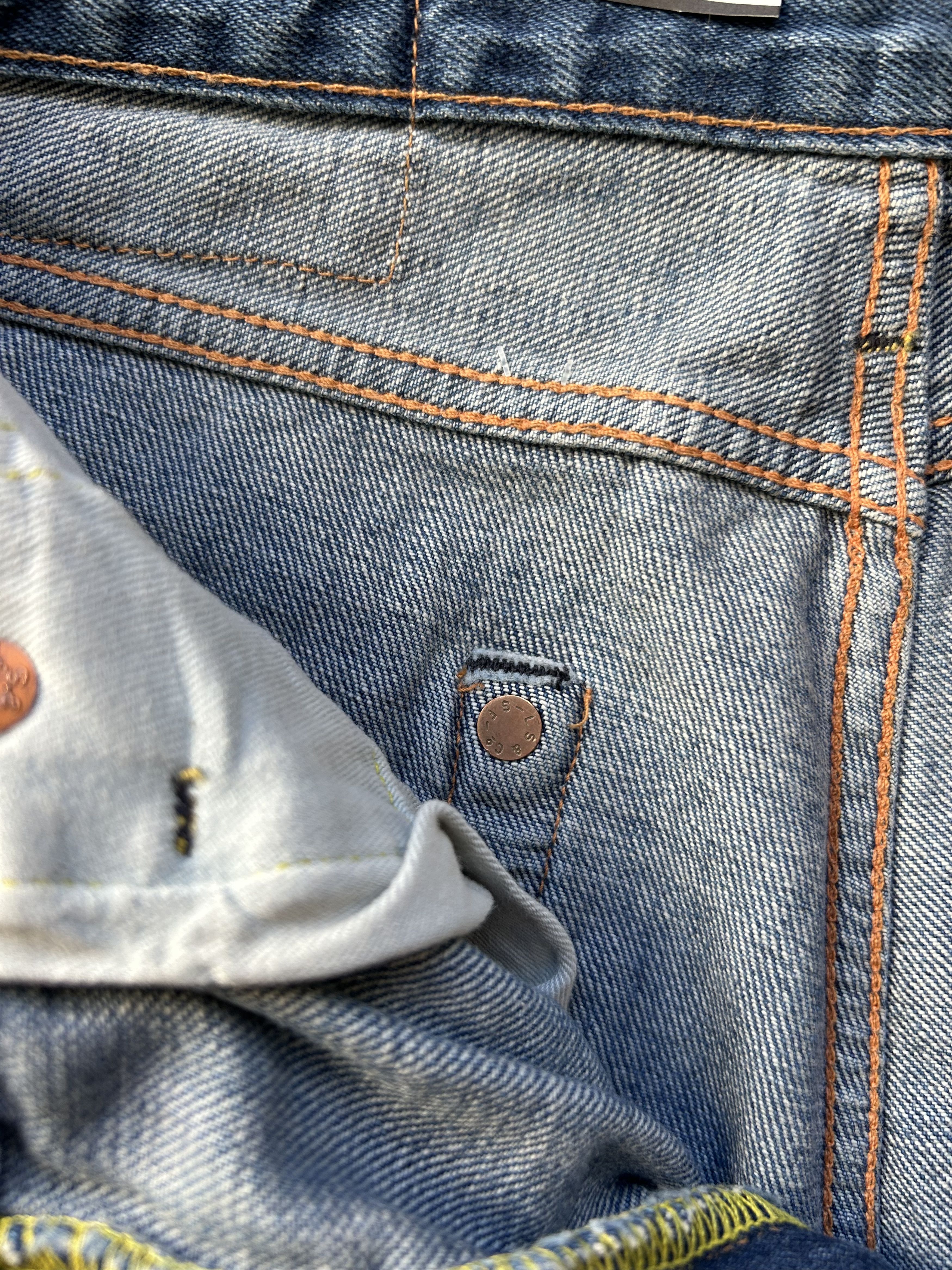 Levi's Vintage Clothing LVC 701 1950s Japanese Selvedge Denim — W28 L32 — NWT Size 28" / US 6 / IT 42 - 10 Thumbnail