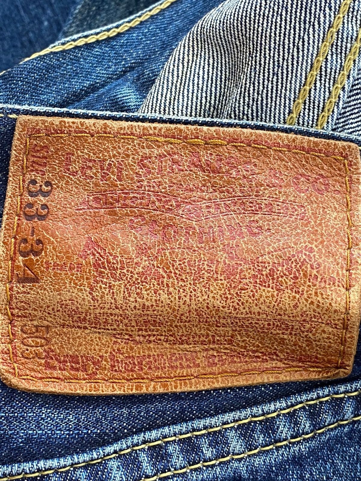 Levi's Levi’s Blue Wash Style Straight Leg Jeans Size US 33 - 11 Thumbnail