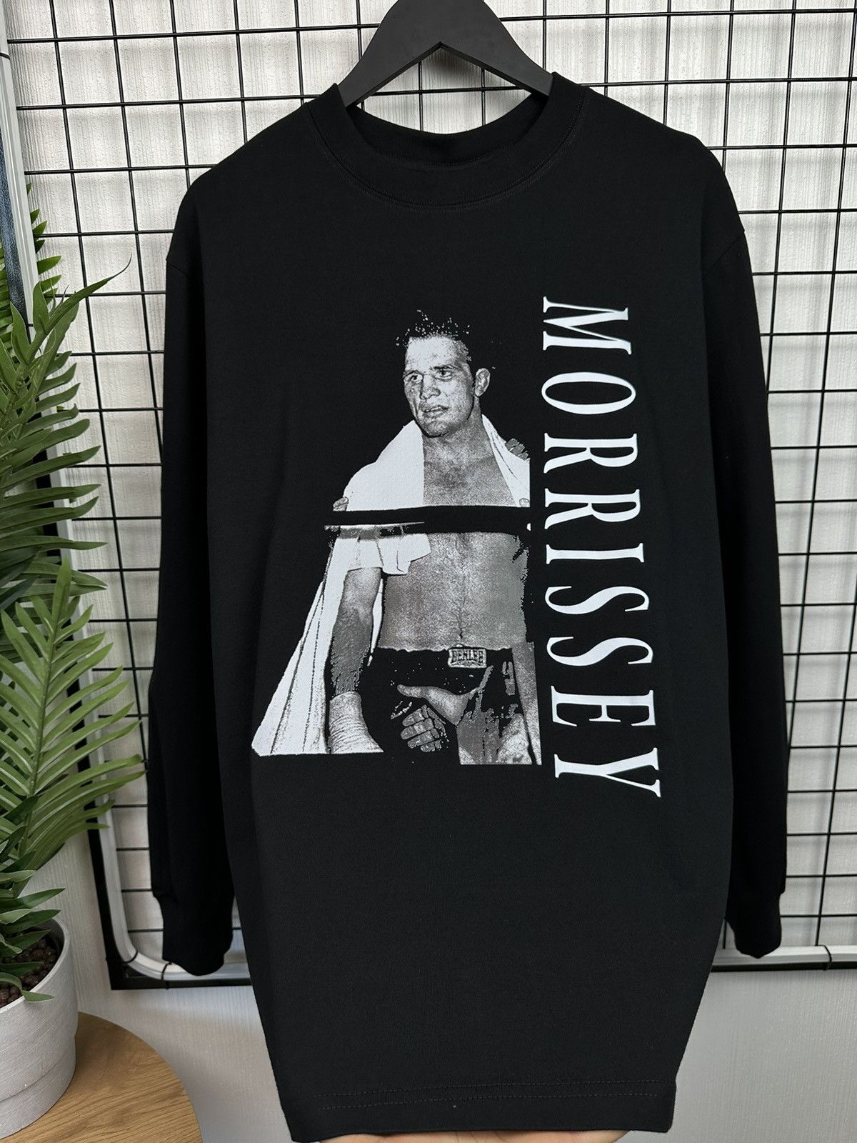 Morrissey × The Smiths Morrissey Band Boxer Long Sleeve Shirt Men Black L Tour tee Size US L / EU 52-54 / 3 - 6 Thumbnail