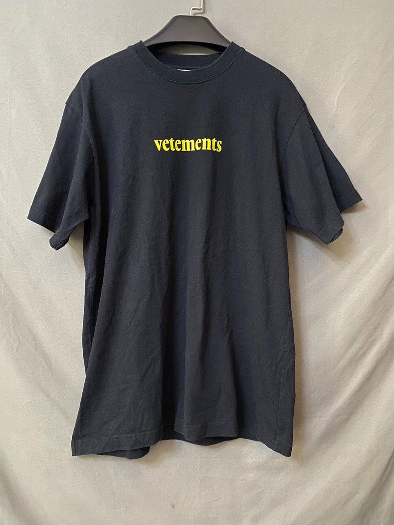Vetements Vetements Logo short-sleeved Size US XS / EU 42 / 0 - 1 Thumbnail