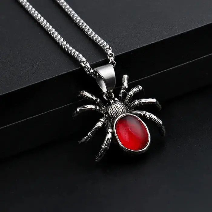 Jewelry × Vintage Red Stone Spider Pendant Necklace Size ONE SIZE - 2 Thumbnail