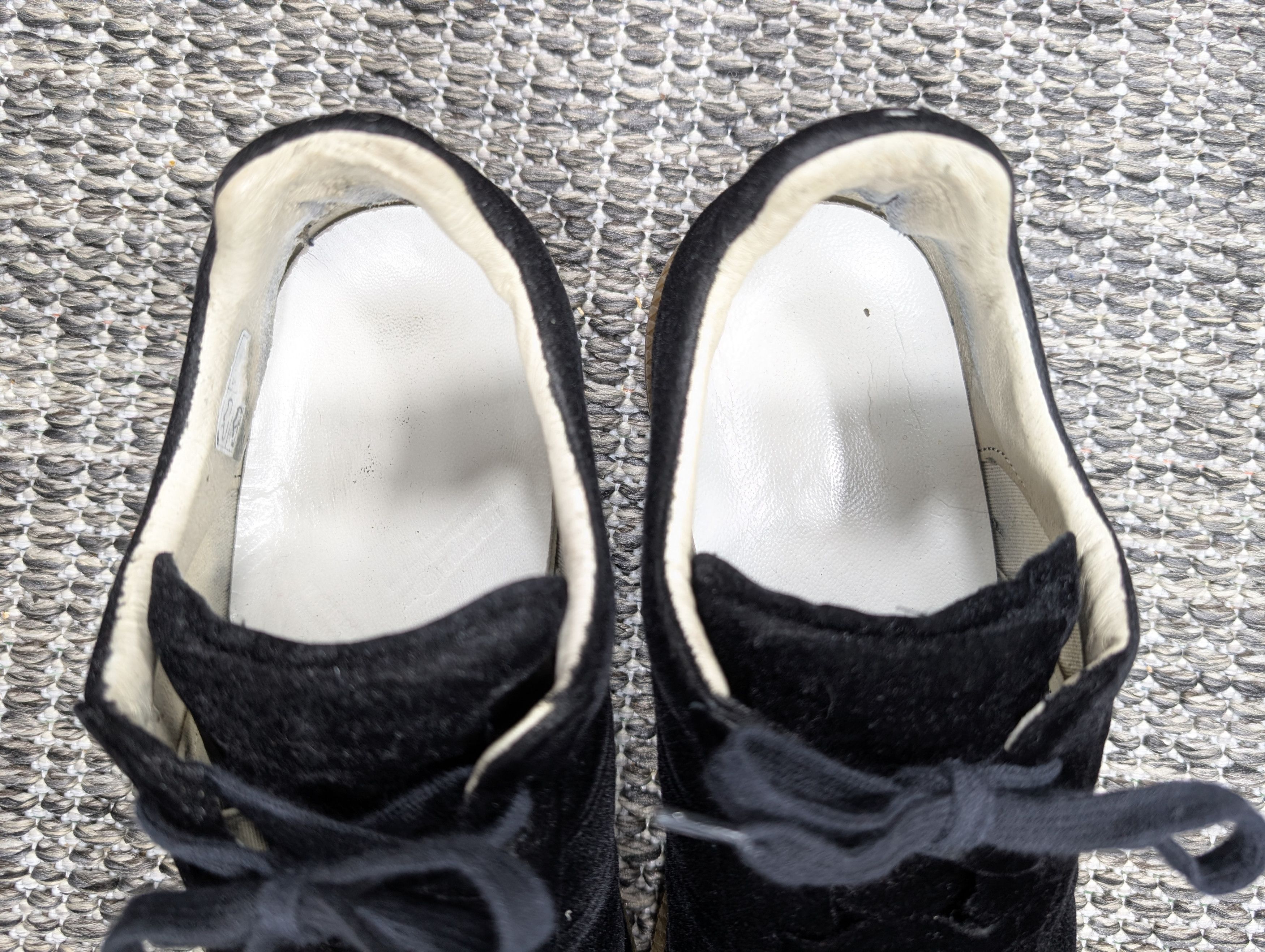 Maison Margiela Maison Margiela GAT Replica Black Velvet Dipped Sneakers Size US 9 / EU 42 - 11 Thumbnail