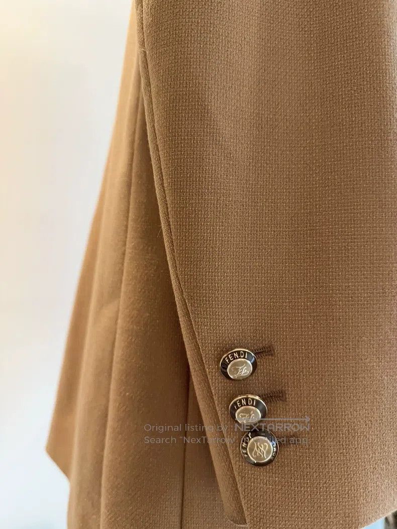 Fendi Fendi Show model double-breasted blazer Size M / US 6-8 / IT 42-44 - 4 Thumbnail