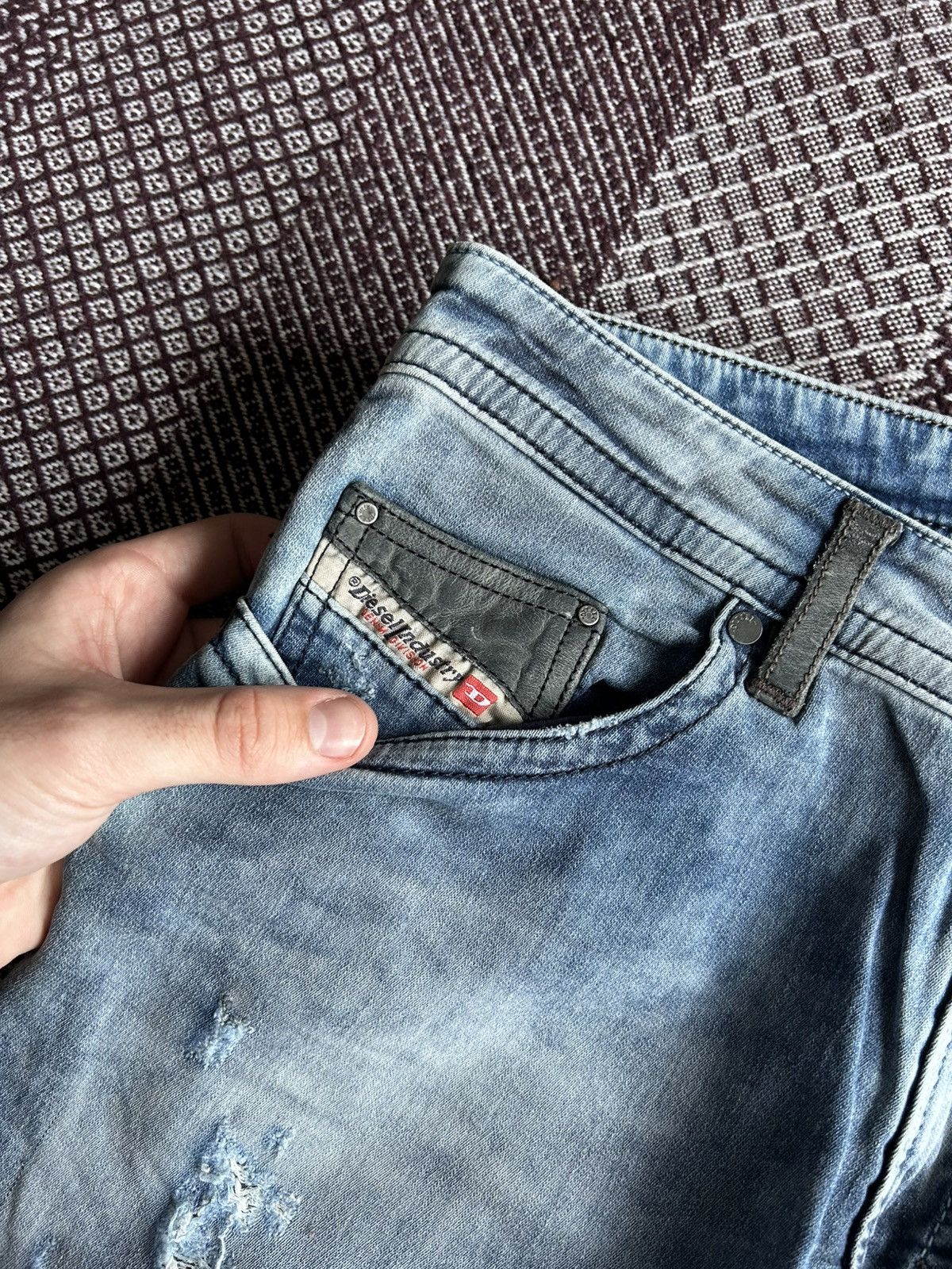Japanese Brand Diesel Thavar Vintage Distressed Washed Denim Jeans Size 30 Size US 30 / EU 46 - 9 Thumbnail