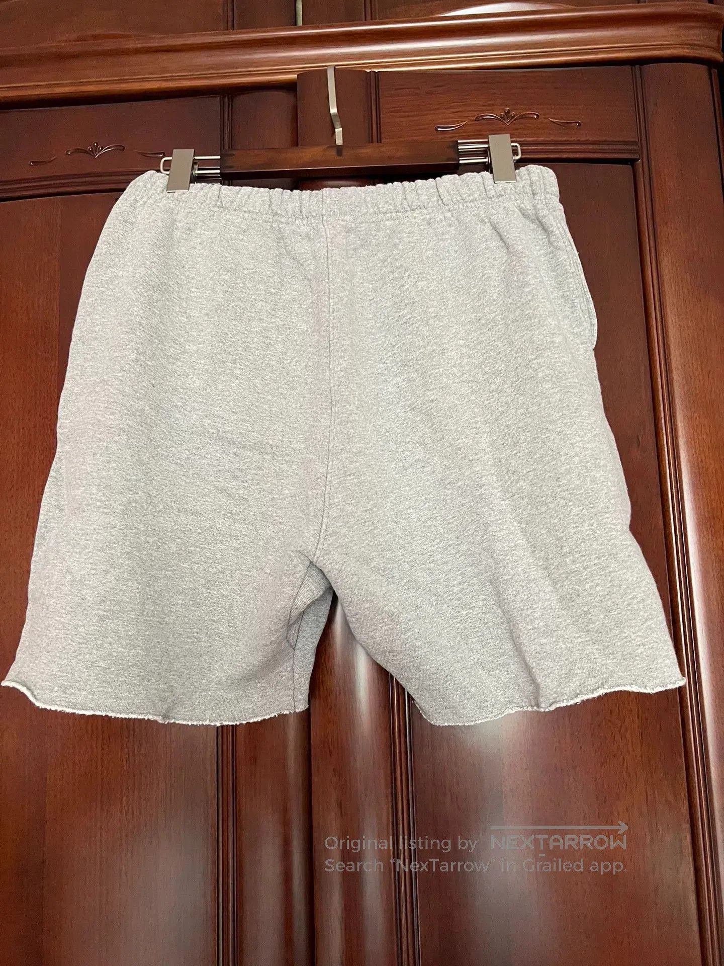 Gallery Dept. GALLERY DEPT Gray Print Shorts. Size US 31 - 2 Thumbnail