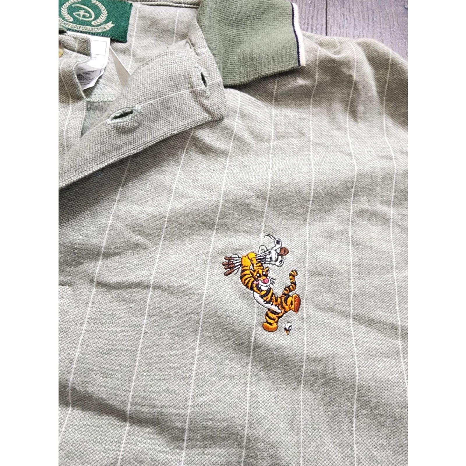 Disney VINTAGE Disney Golf Collection Tigger Embroidered Polo Shirt Green Mens Medium Size US M / EU 48-50 / 2 - 4 Thumbnail