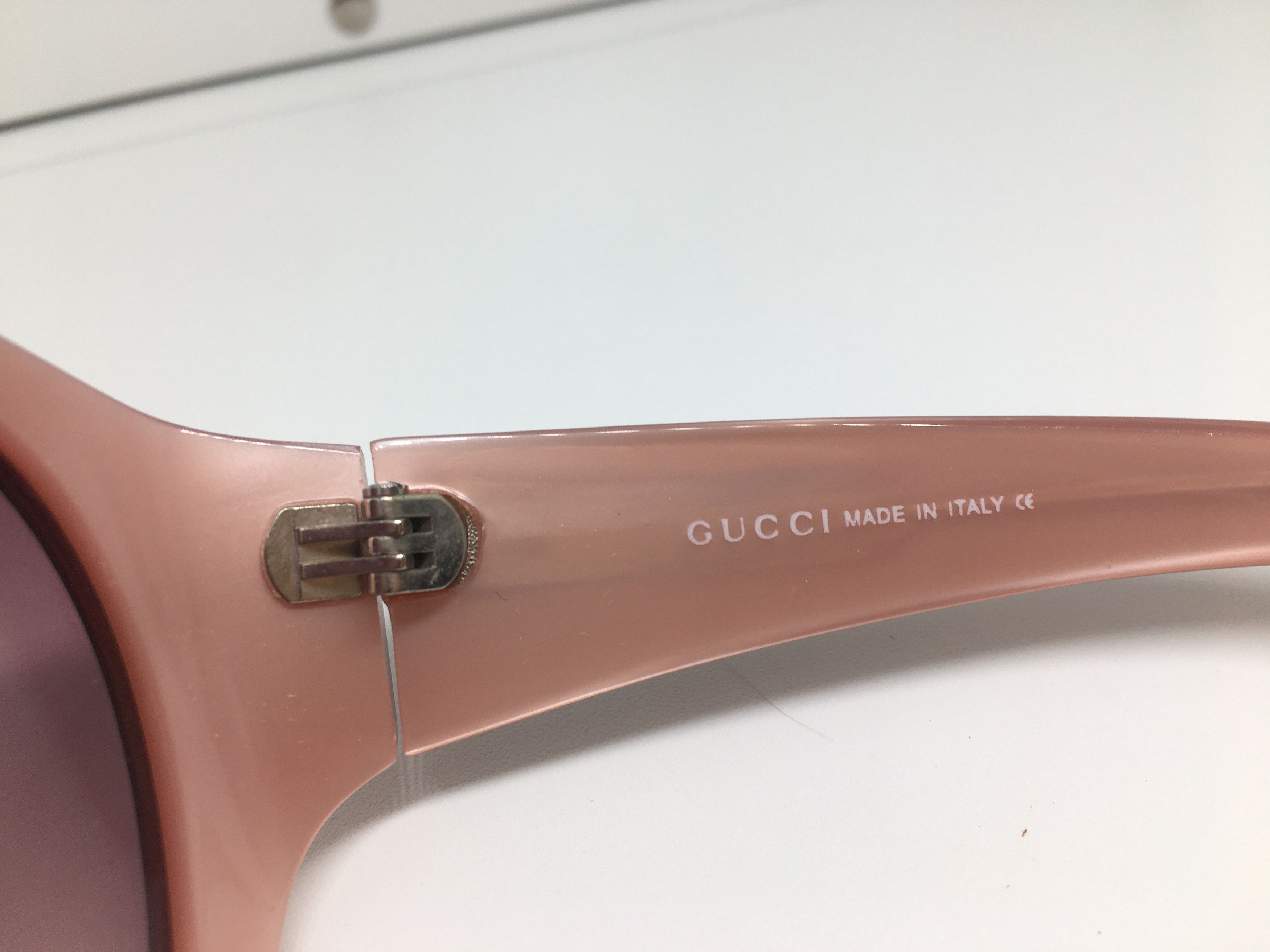 Gucci Vintage GUCCI Wrapped Sunglasses frame Italy Size ONE SIZE - 4 Thumbnail