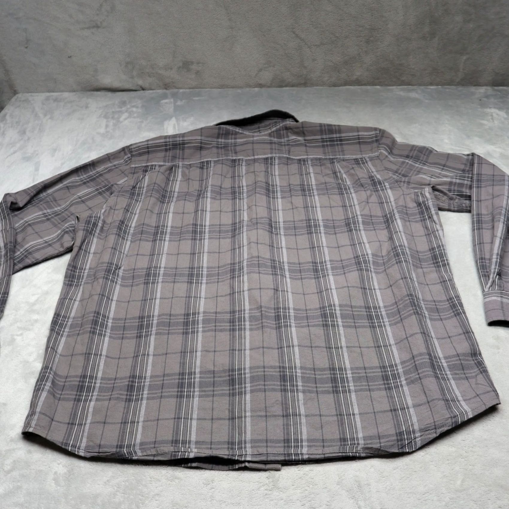 Carhartt Carhartt Shirt Mens Large Black Plaid Loose Fit Midweight Chambray Long Sleeve Size US L / EU 52-54 / 3 - 7 Thumbnail