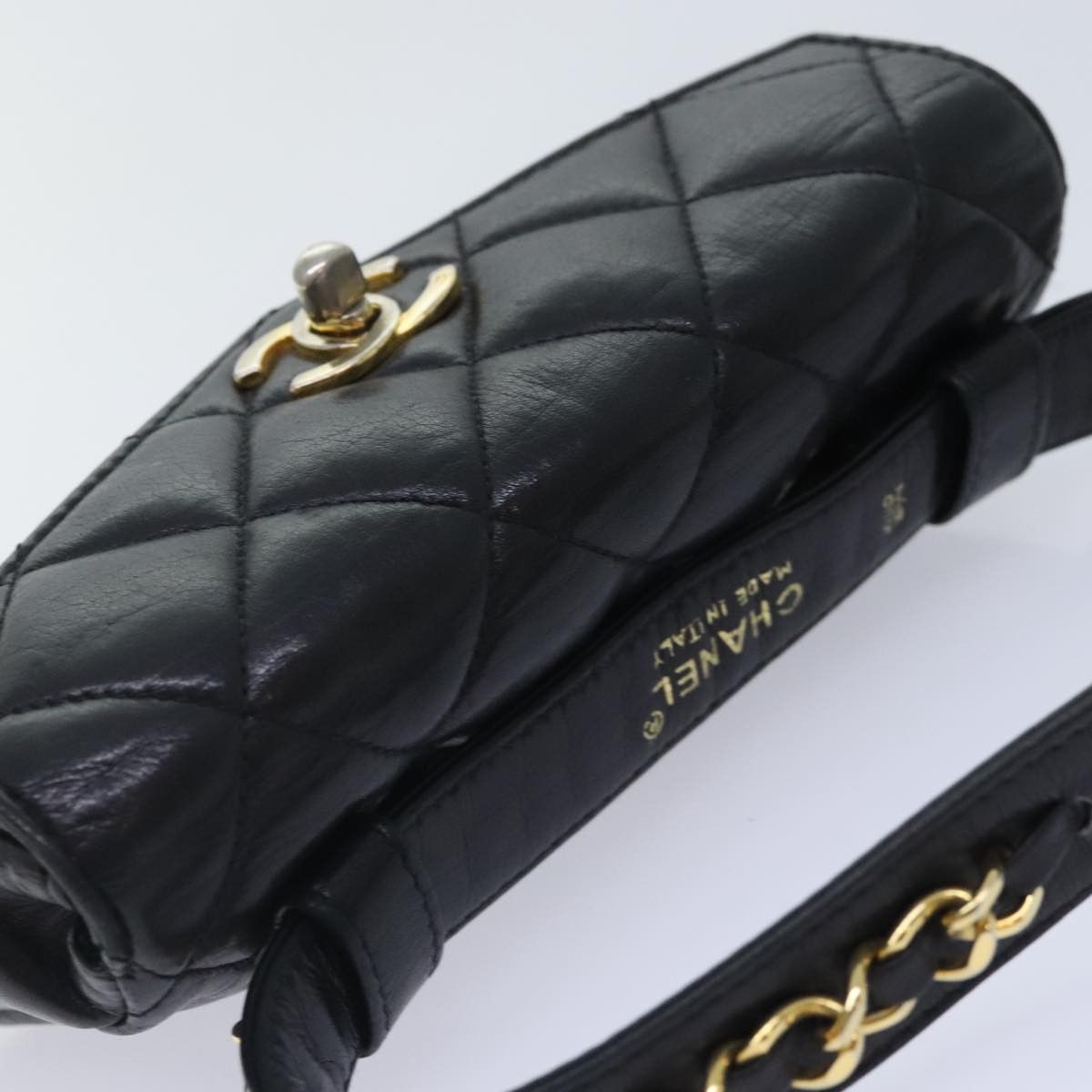 Chanel CHANEL Matelasse Waist Bag Lamb Skin Black Gold CC Size ONE SIZE - 6 Thumbnail
