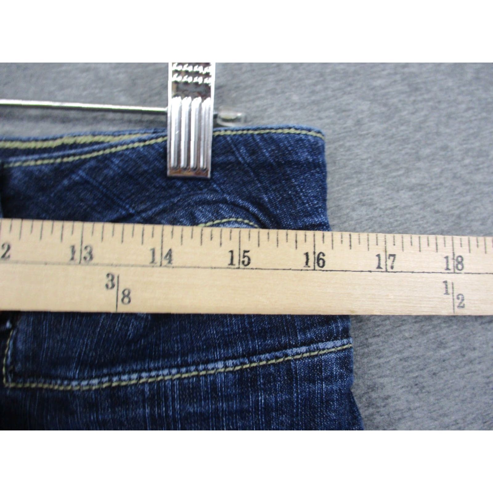 Bill Blass VINTAGE Bill Blass Jeans Flared Womens 10 31in Inseam Denim Blue Cotton Spandex 5-Pocket Stretch Rise Mid Regular Comfort Size 32" / US 10 / IT 46 - 2 Thumbnail