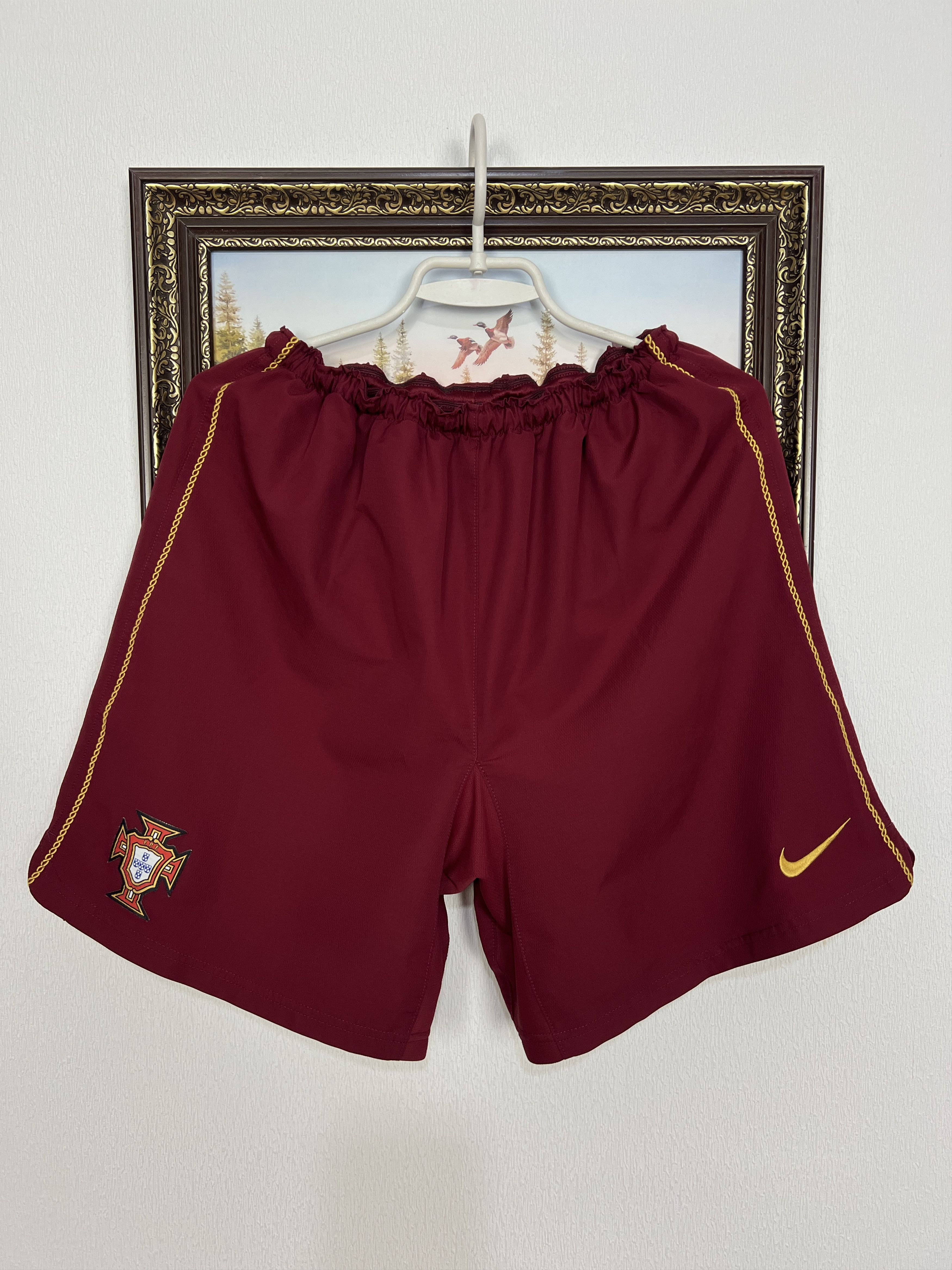 Nike Vintage Portugal Football Shorts Soccer National Team Rare Size US 32 / EU 48 - 1 Thumbnail