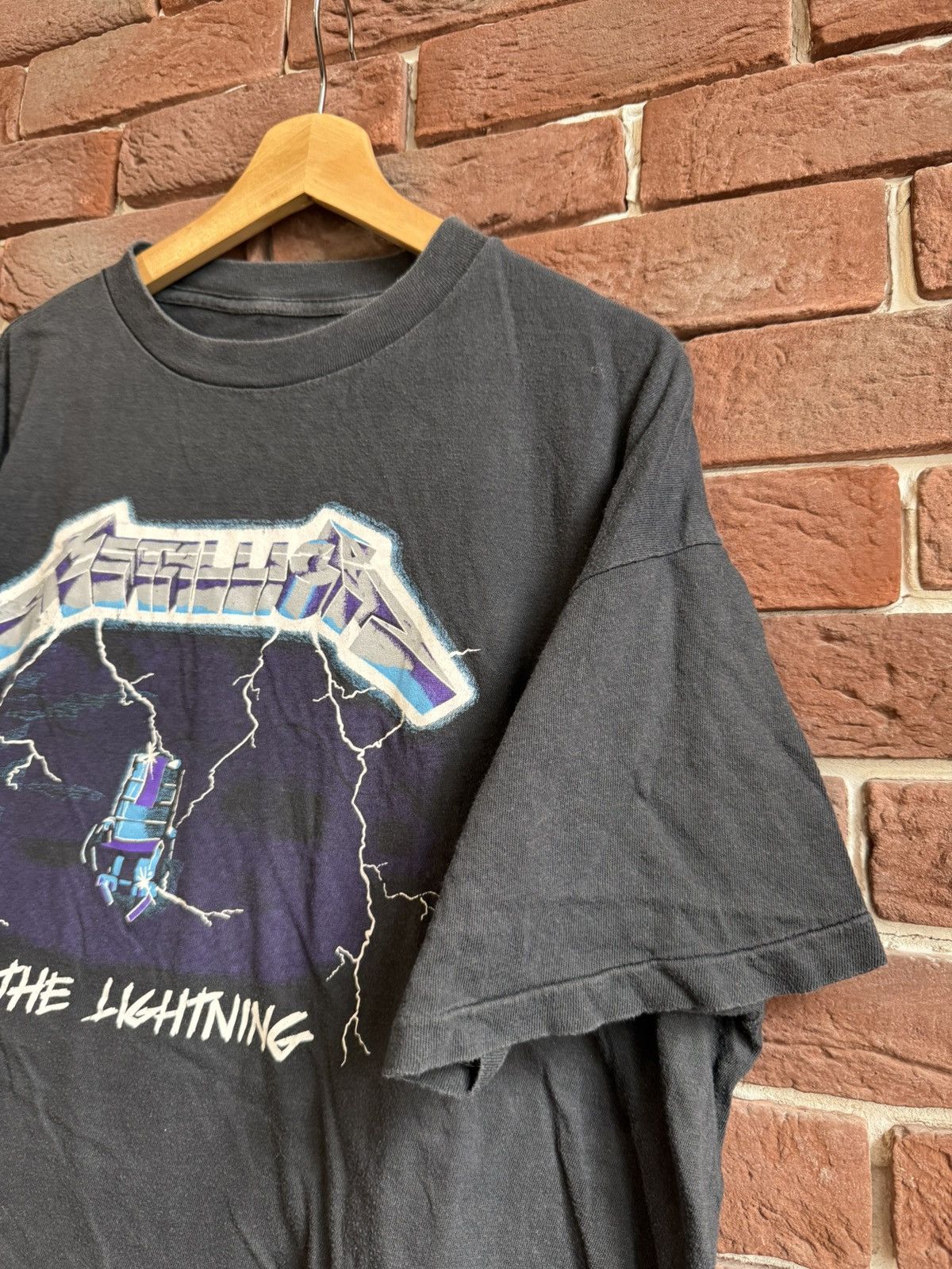 Band Tees Metallica Ride The Lightning Metal Band 90s Vintage T-Shirt Size US L / EU 52-54 / 3 - 3 Thumbnail
