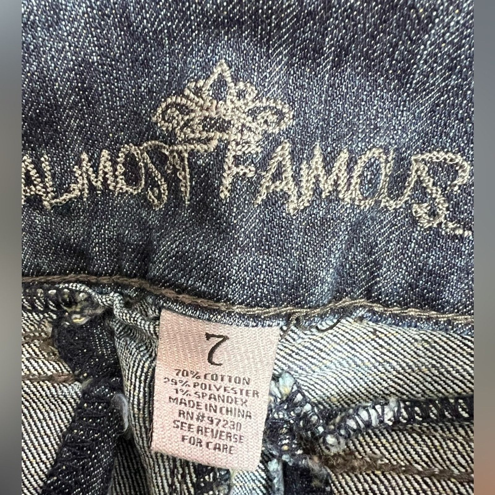 Almost Famous Almost Famous Y2K Low Rise Skinny Destroyed Jean Women’s Jr Size 30" / US 8 / IT 44 - 8 Thumbnail